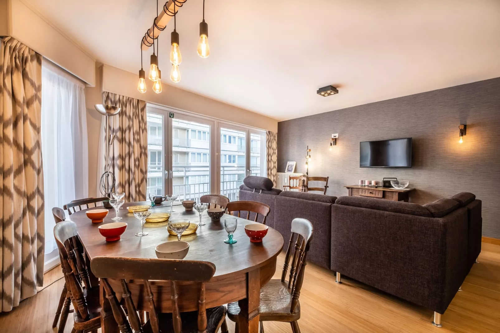 Nevada 305-Dining room