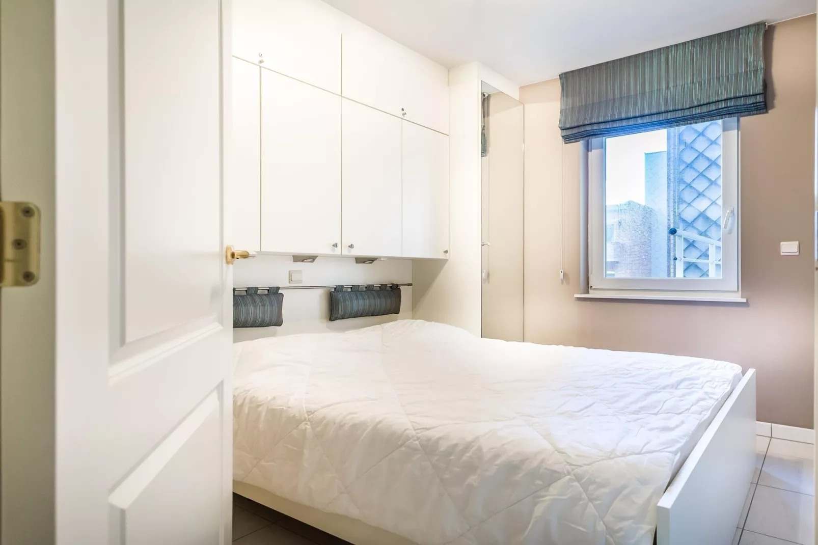Dante 101-Bedroom