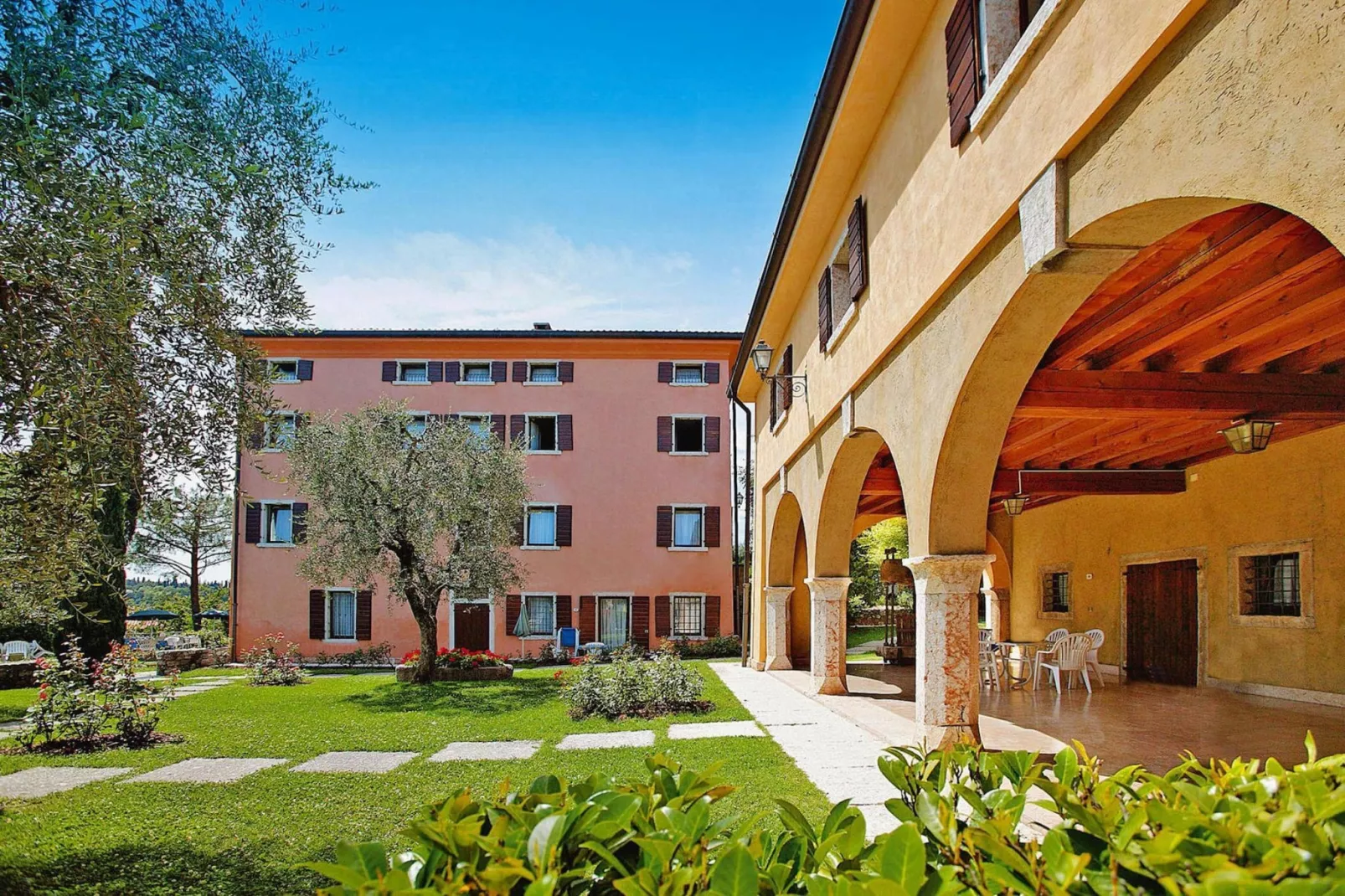 Residence La Filanda, Costermano-bilo comfort-Exterior summer
