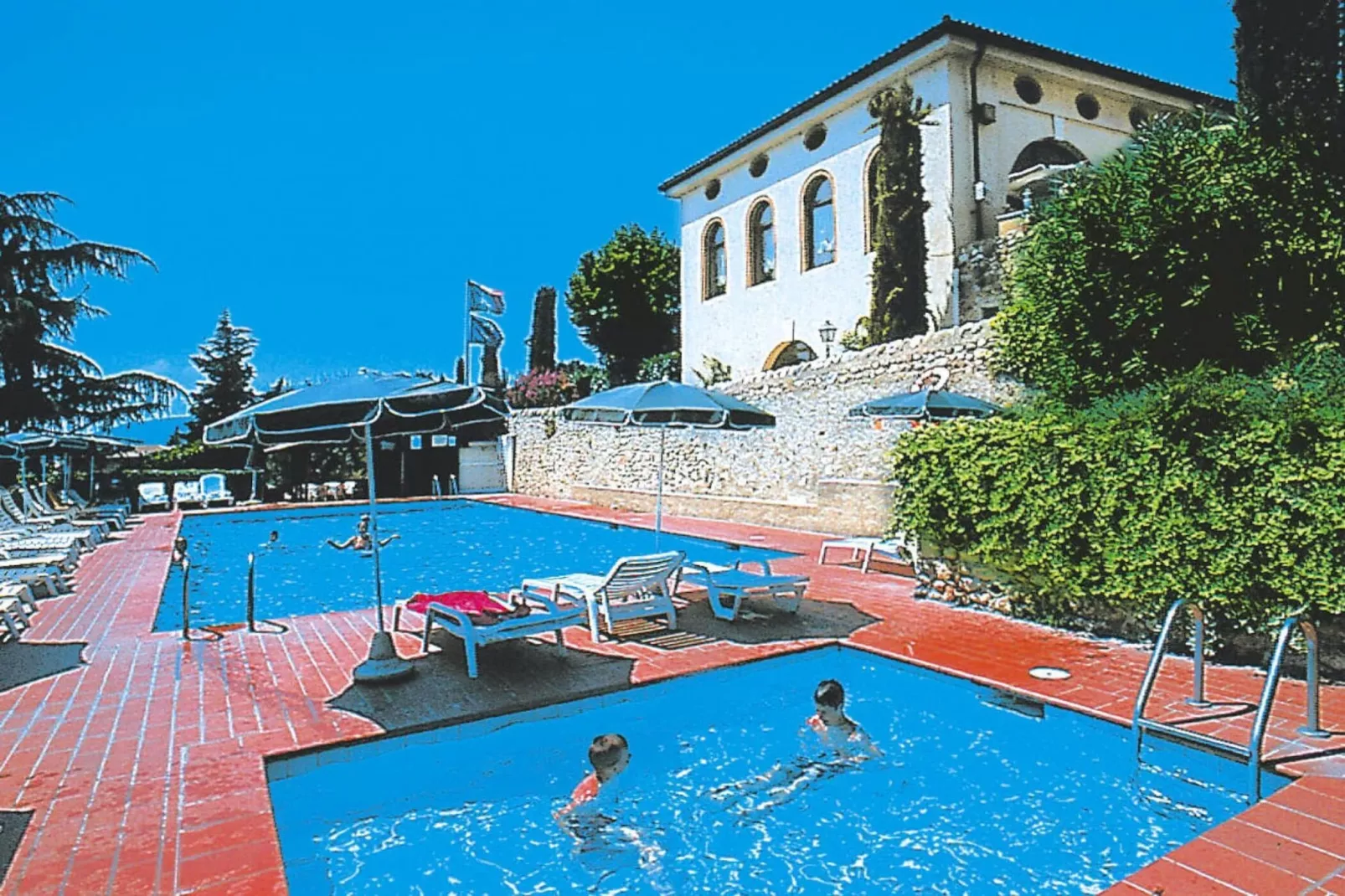 Residence La Filanda, Costermano-trilo plus-Pool