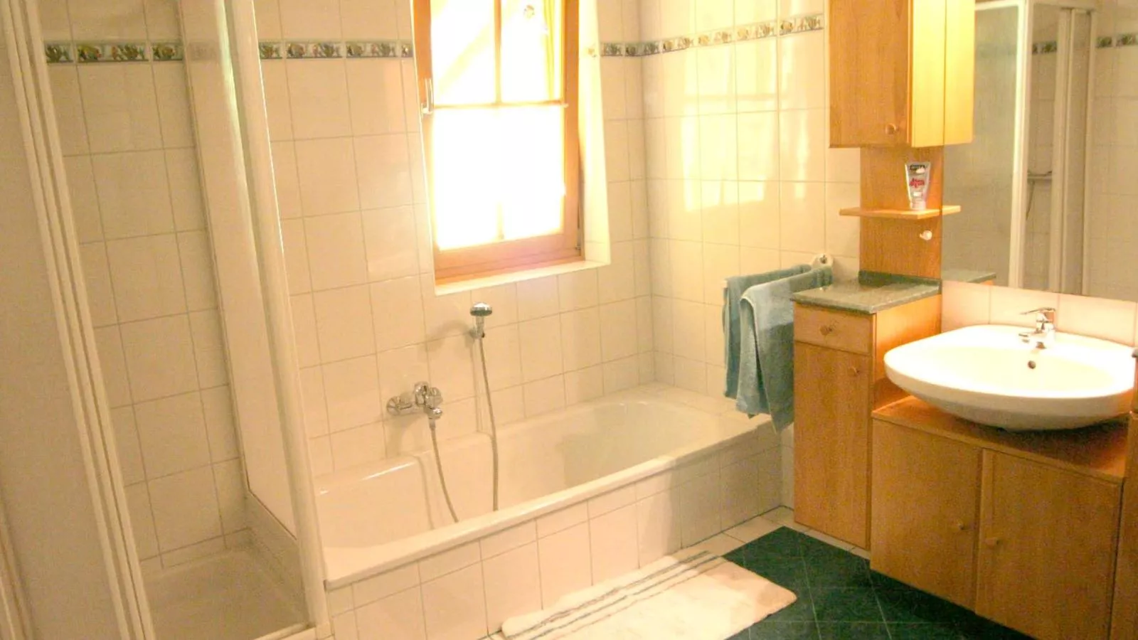Fintinn-Bathroom