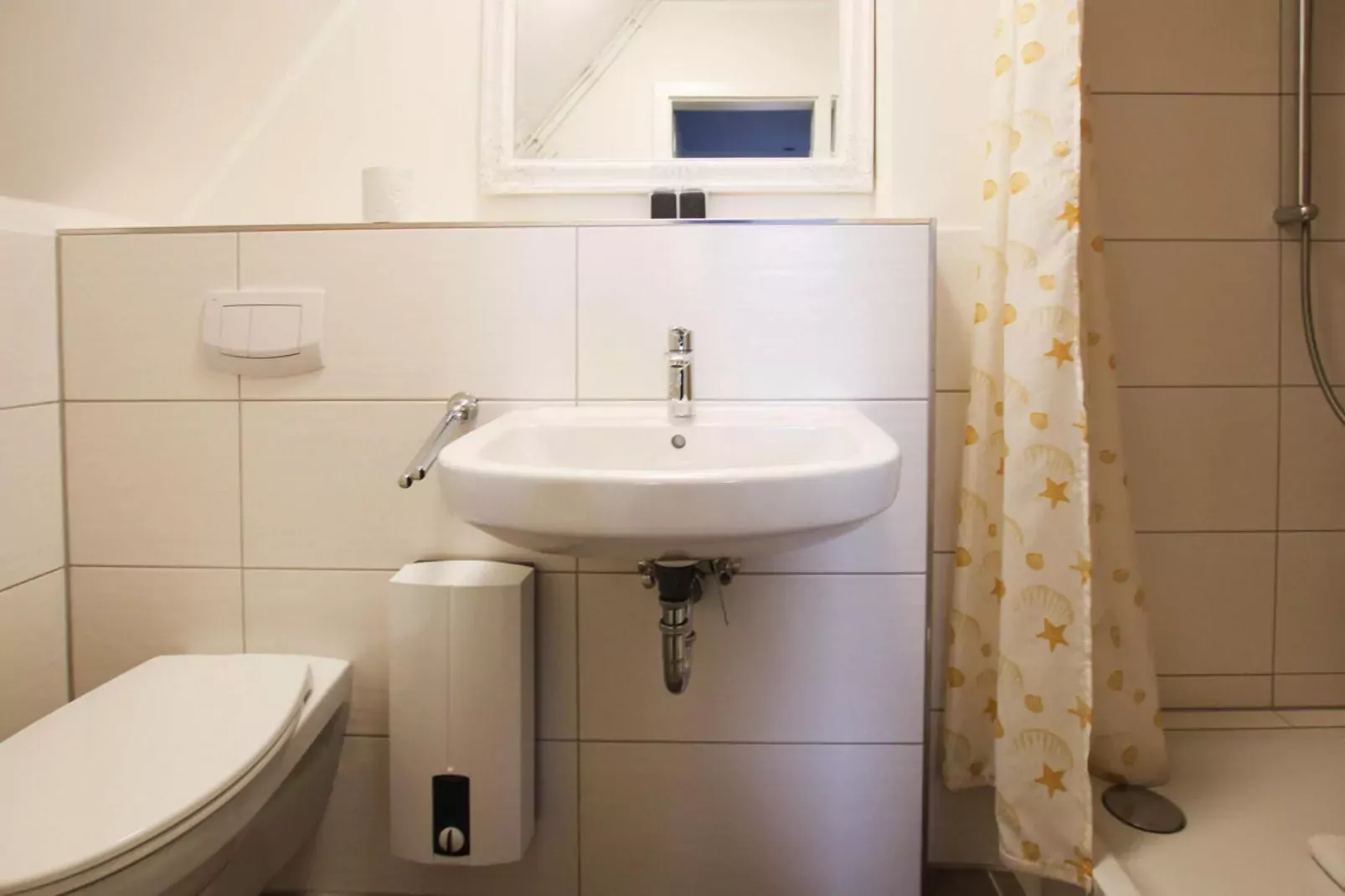 Ferienwohnung Anneliese-Bathroom