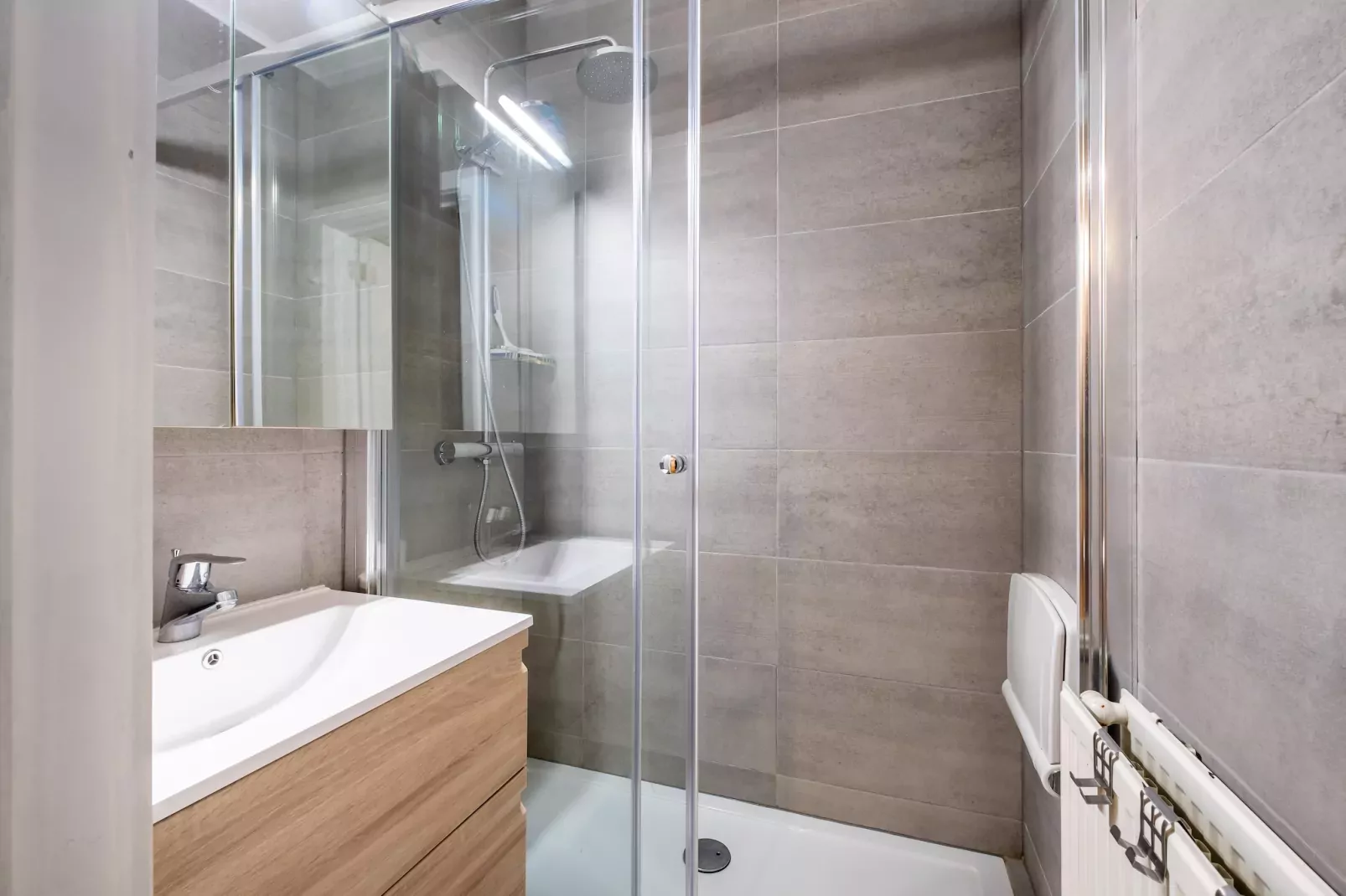 Aosta 204-Bathroom