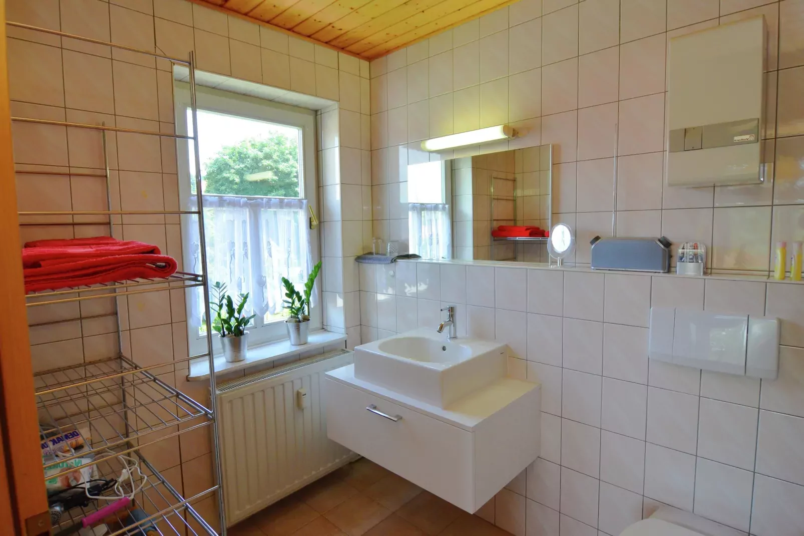 Villa Charlotte-Bathroom