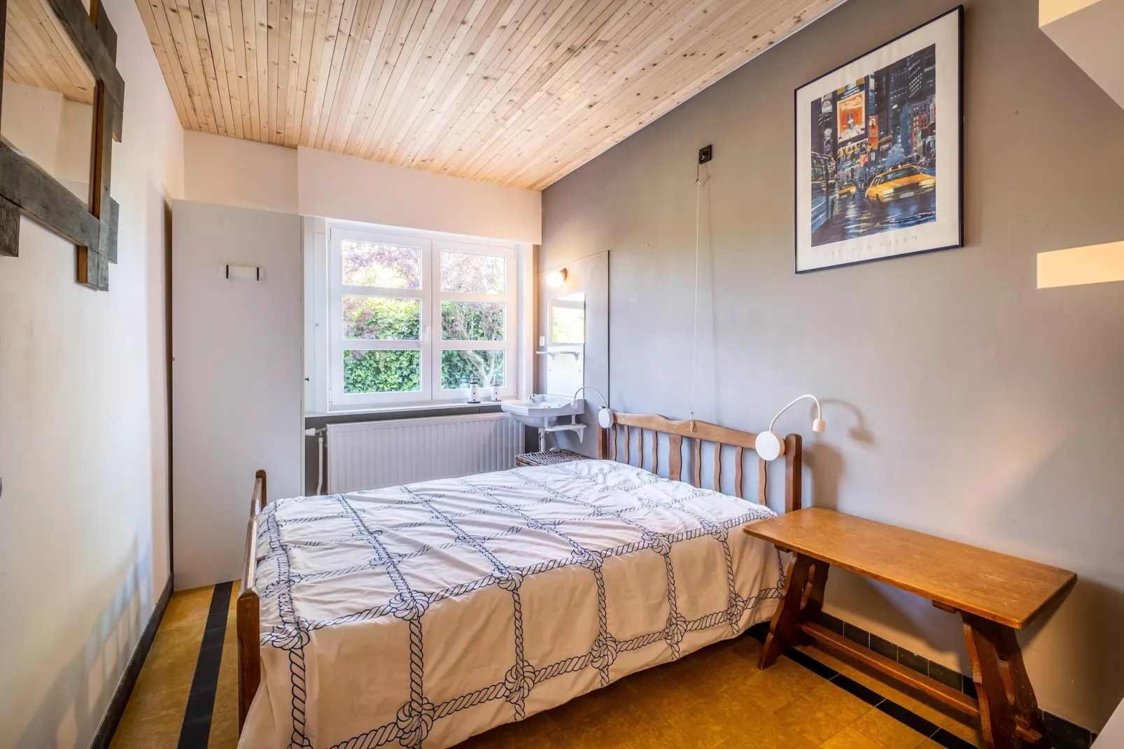 Juvamy GV01-Bedroom