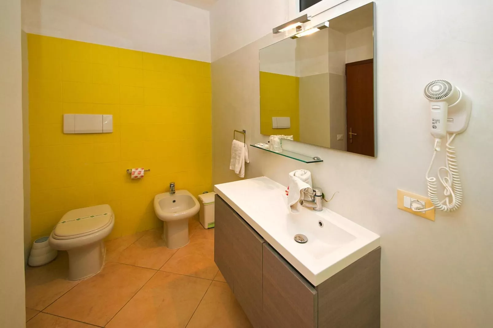 Ferienanlage Villa Giada Imperia - Type Twin Room Apt Orchidea B4-Bathroom