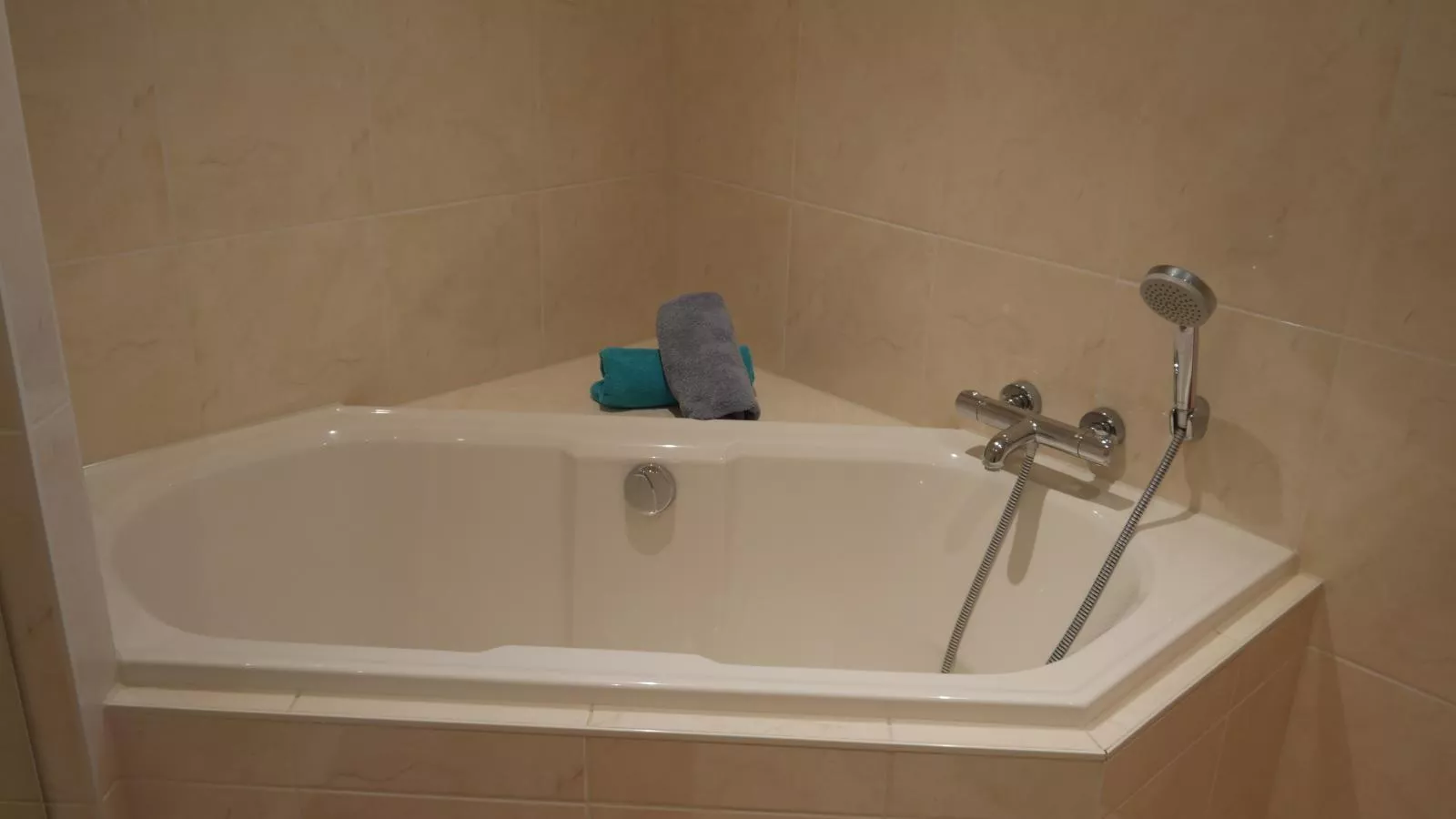 De Steeneik-Bathroom