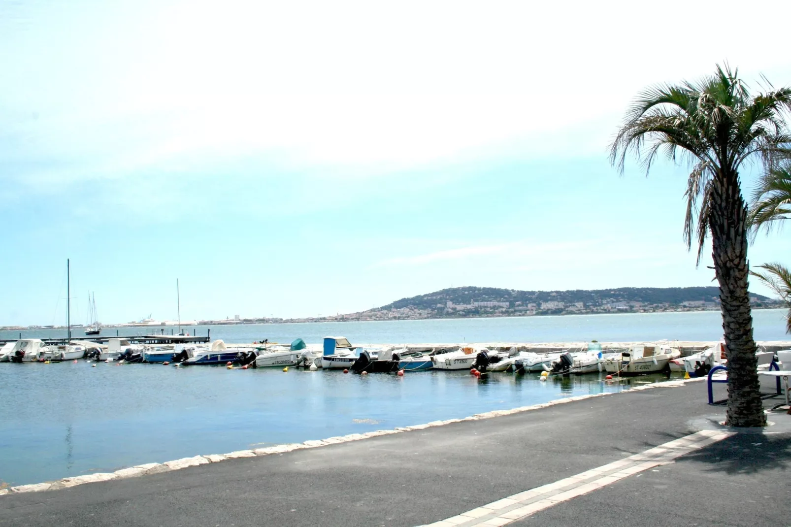 Floating 33 - LP 16  / 1-2 Personen-Areas summer 5km