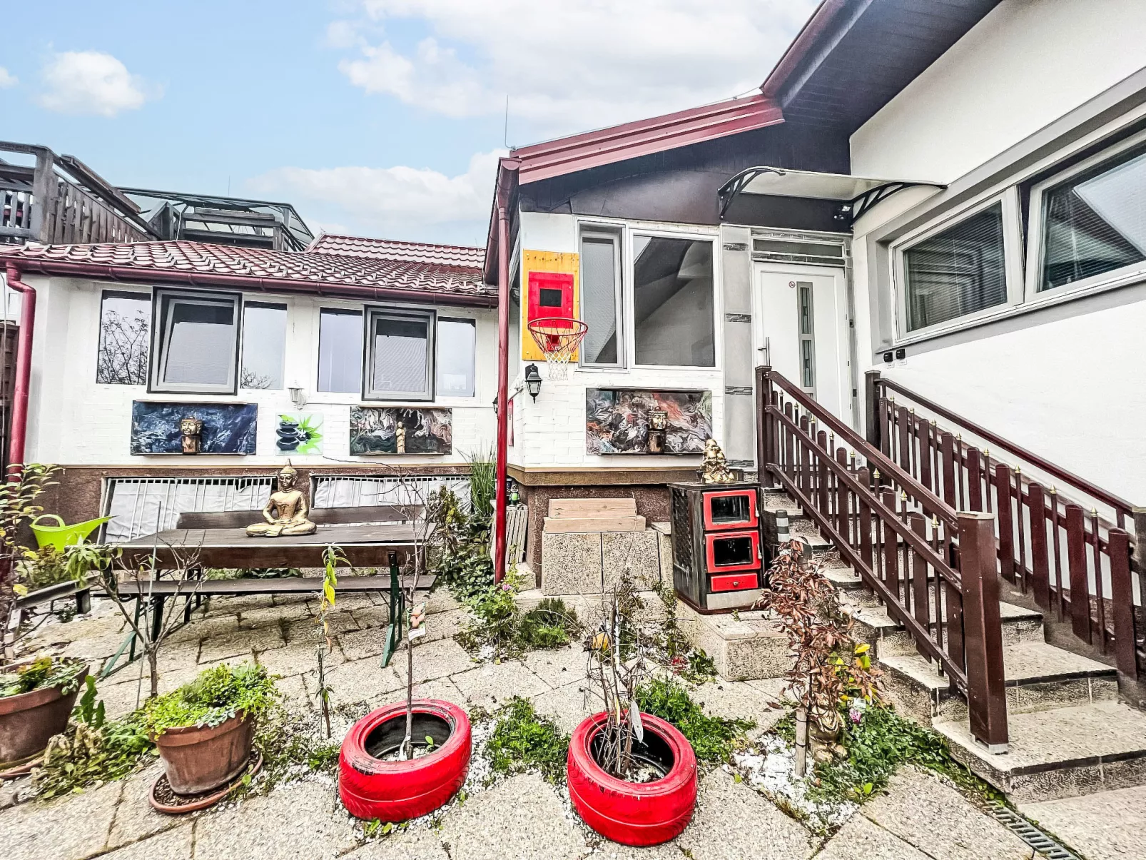 Garden-Outside