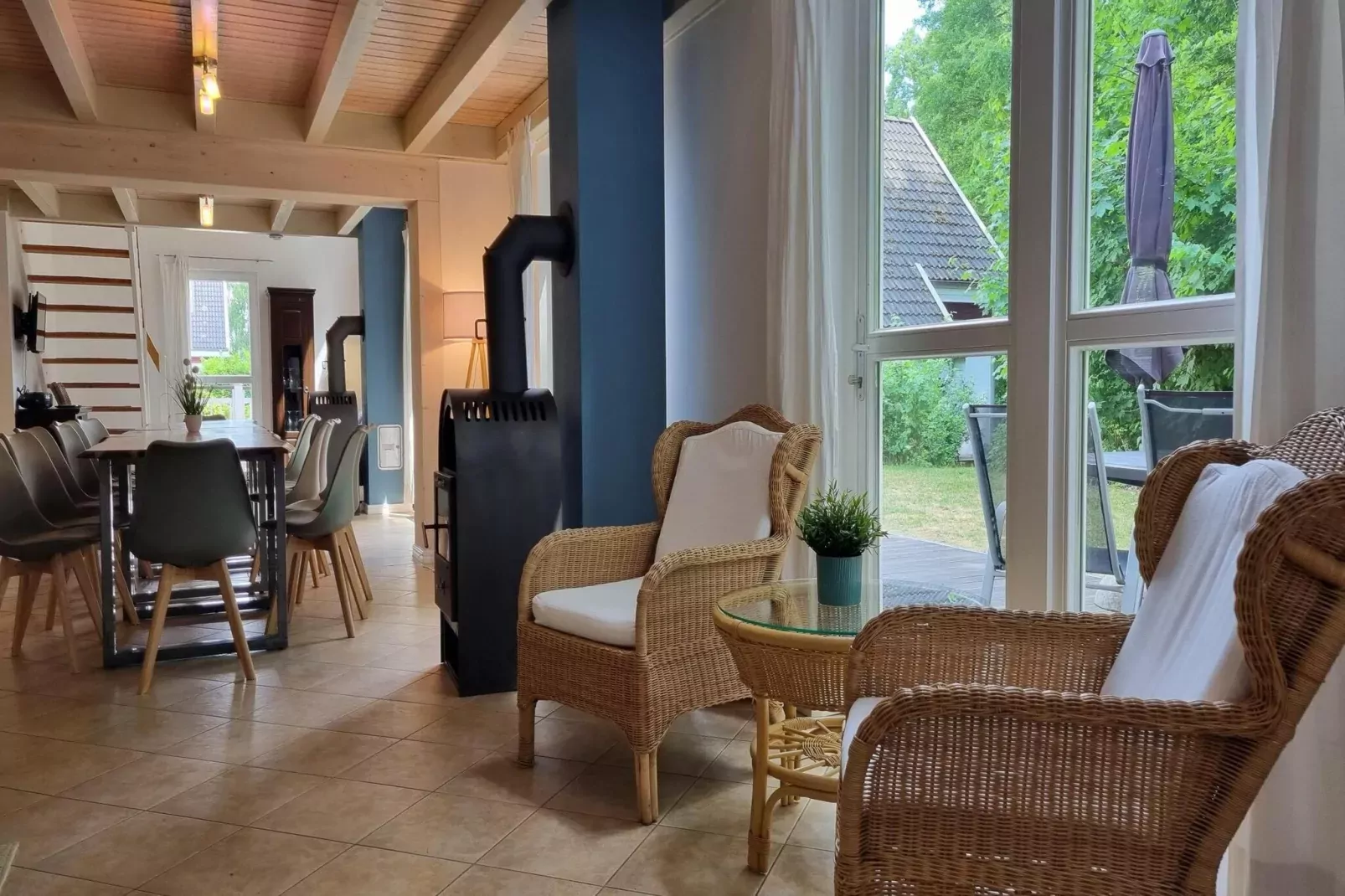 Familienhaus am Wald-Wohnzimmer