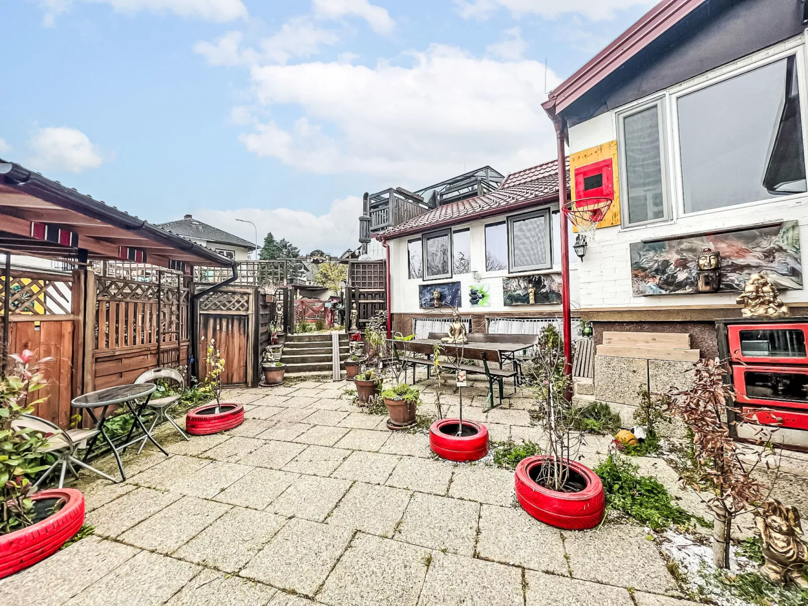 Garden-Outside