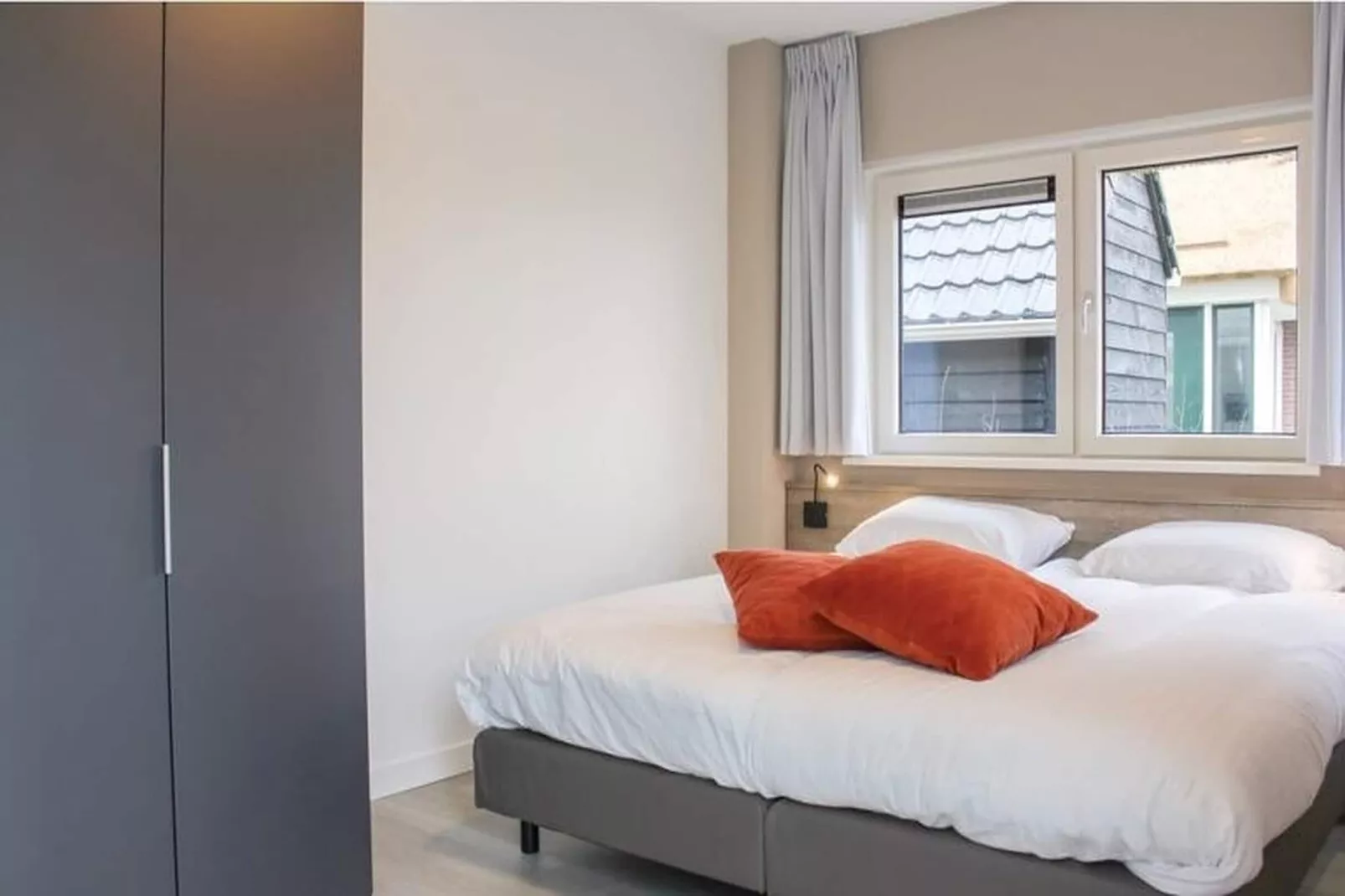 Recreatiepark Idskenhuizen 10-Bedroom