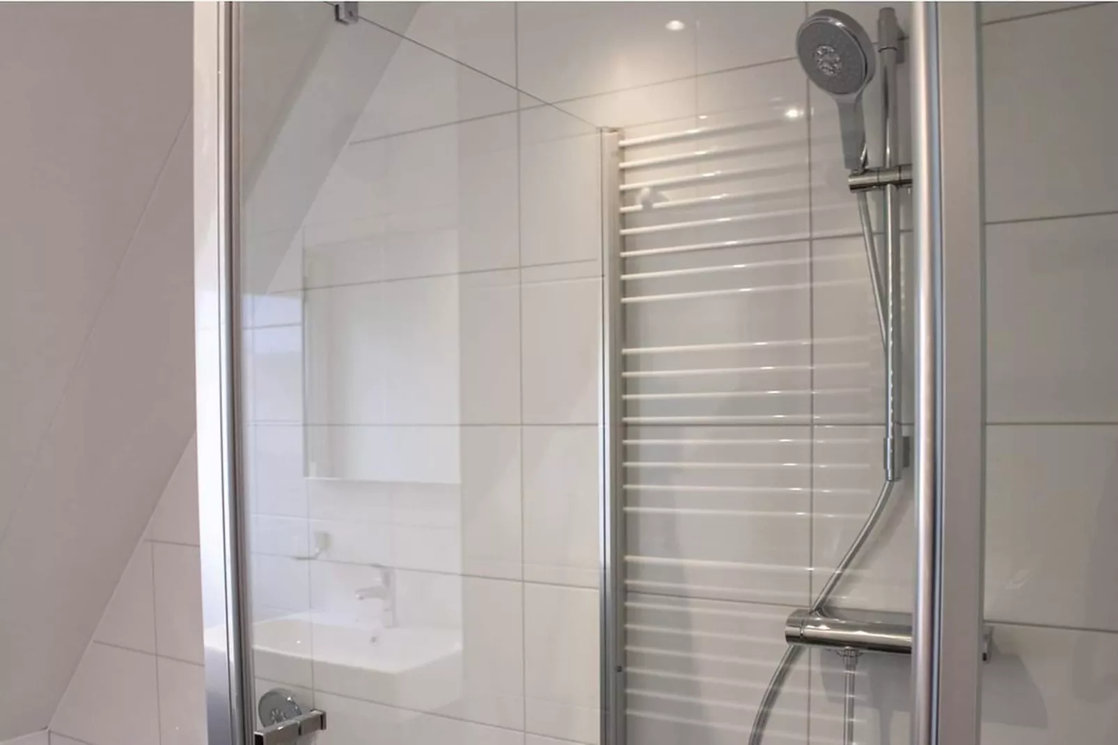 Recreatiepark Idskenhuizen 10-Bathroom