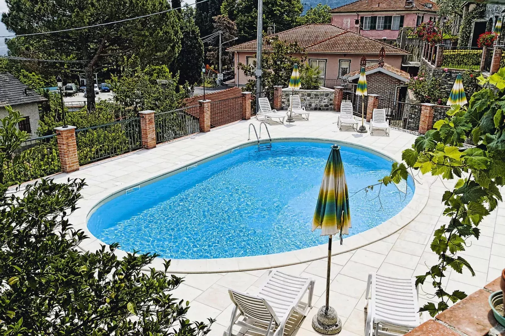 Agri-tourism Borgo Ameno Casanova Lerrone TR2 / C6-Pool