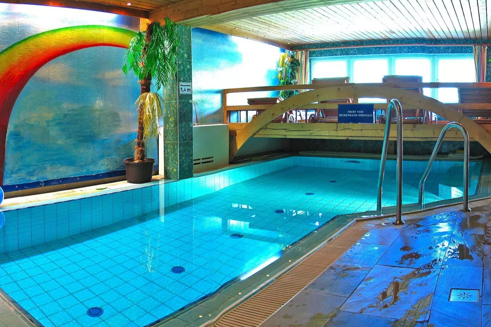 poolofhouse