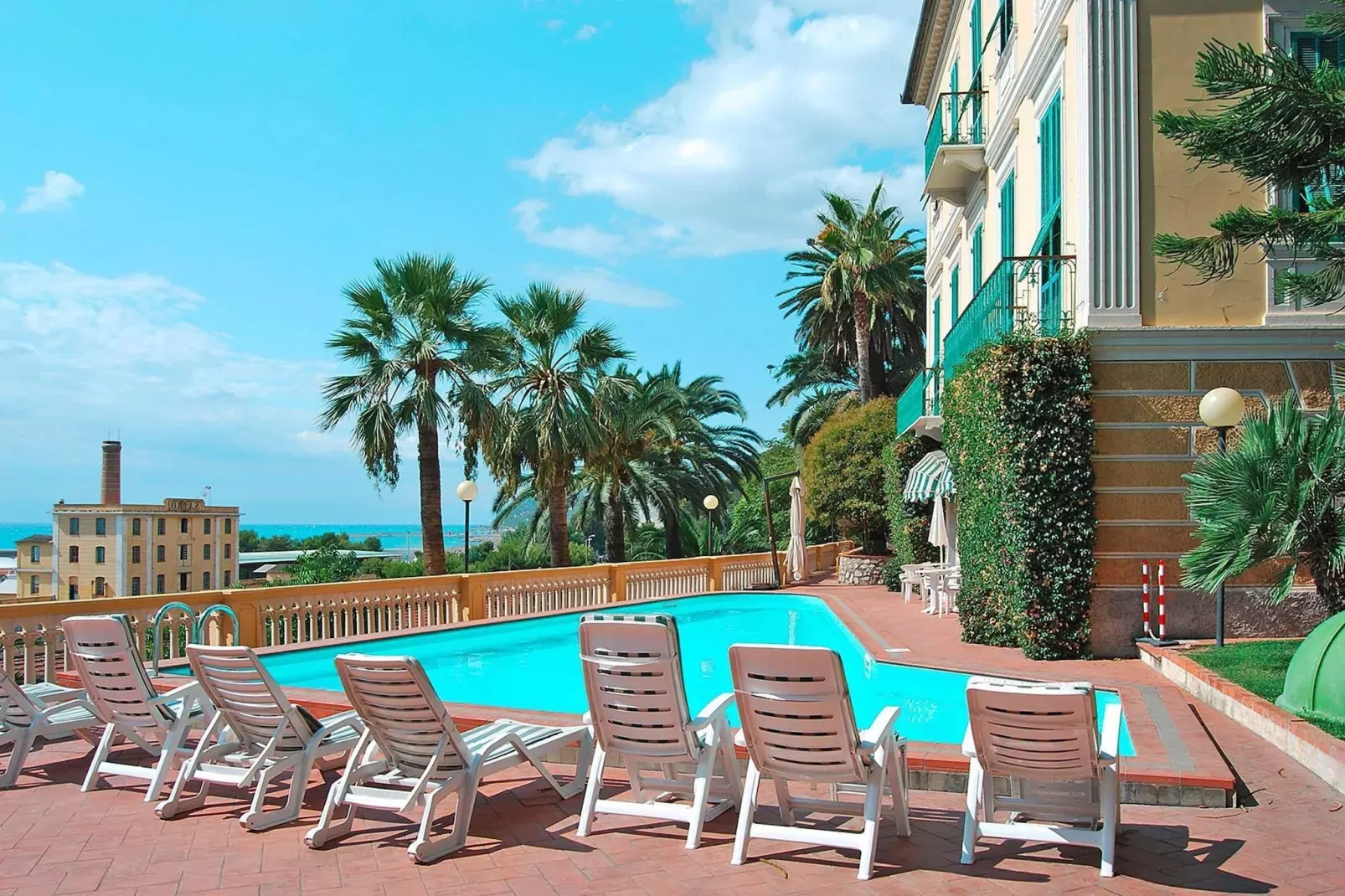 Residence Miramare Imperia M2 / A2-Pool