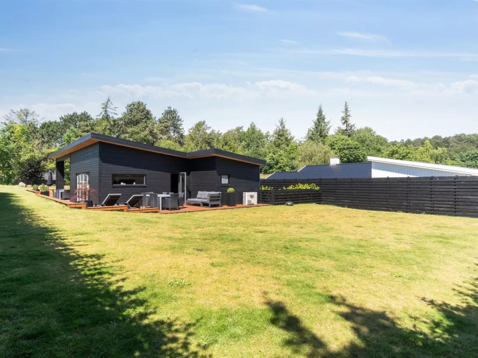 "Aime" - 350m from the sea-Draußen
