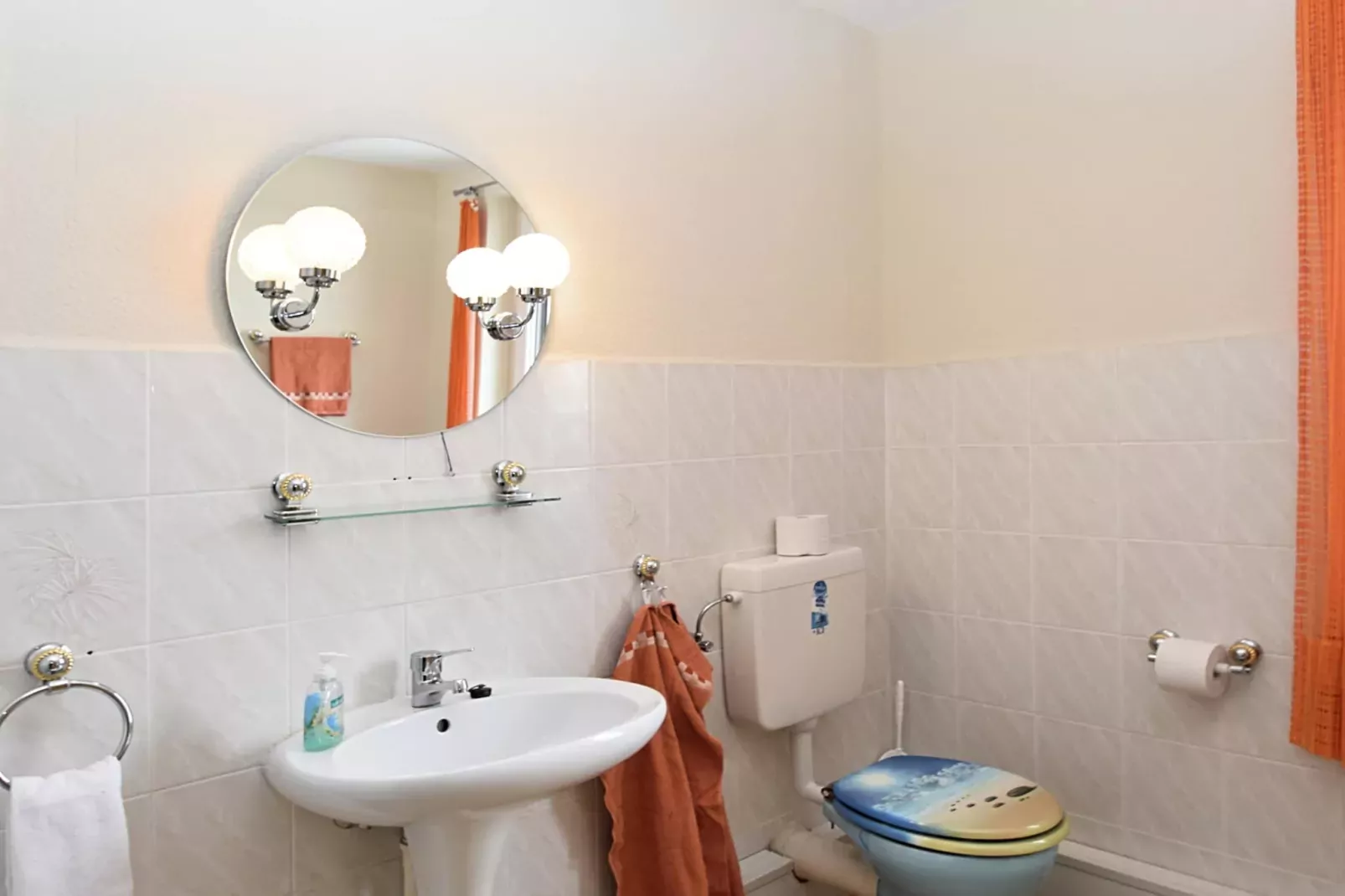 Tannenbergsthal-Bathroom