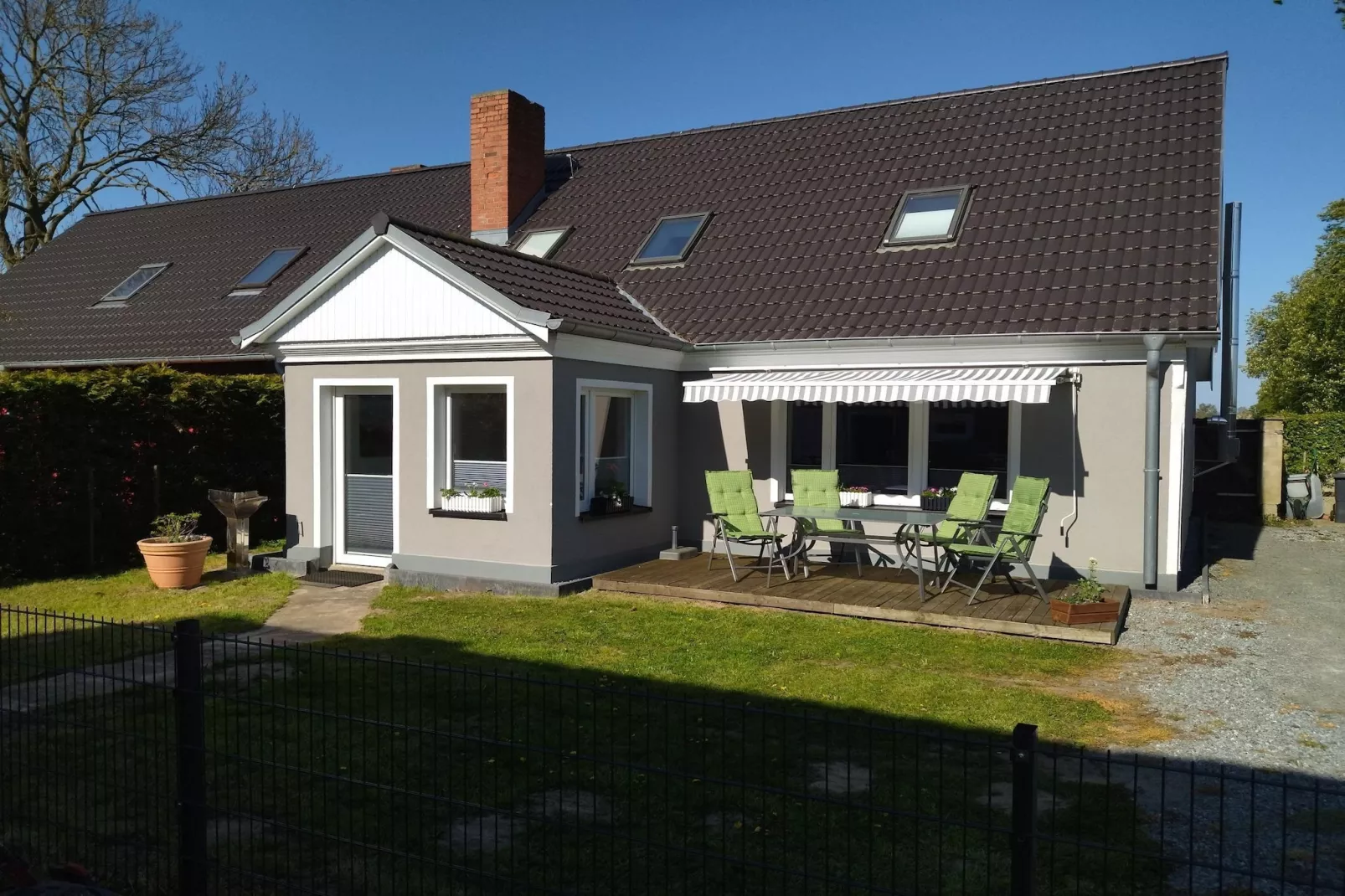 Ferienhaus auf Usedom-Exterior summer