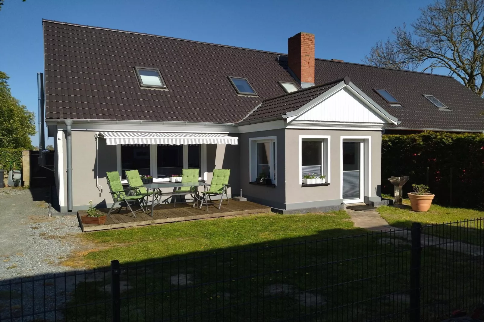 Ferienhaus auf Usedom-Exterior summer