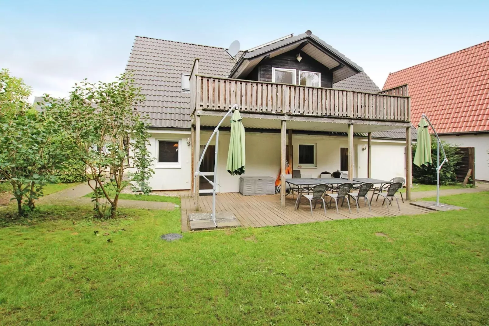 Wildrose 160 qm-Exterior summer