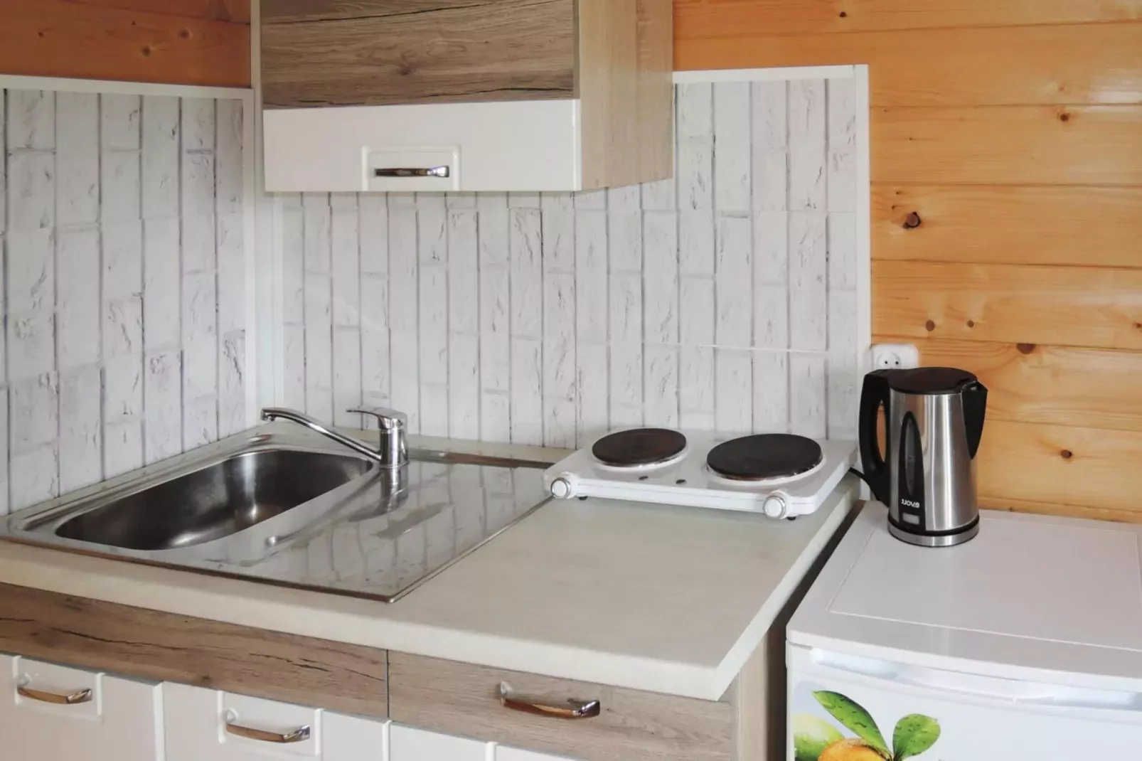 Bungalow Pod lipą Wrzosowo-Kitchen