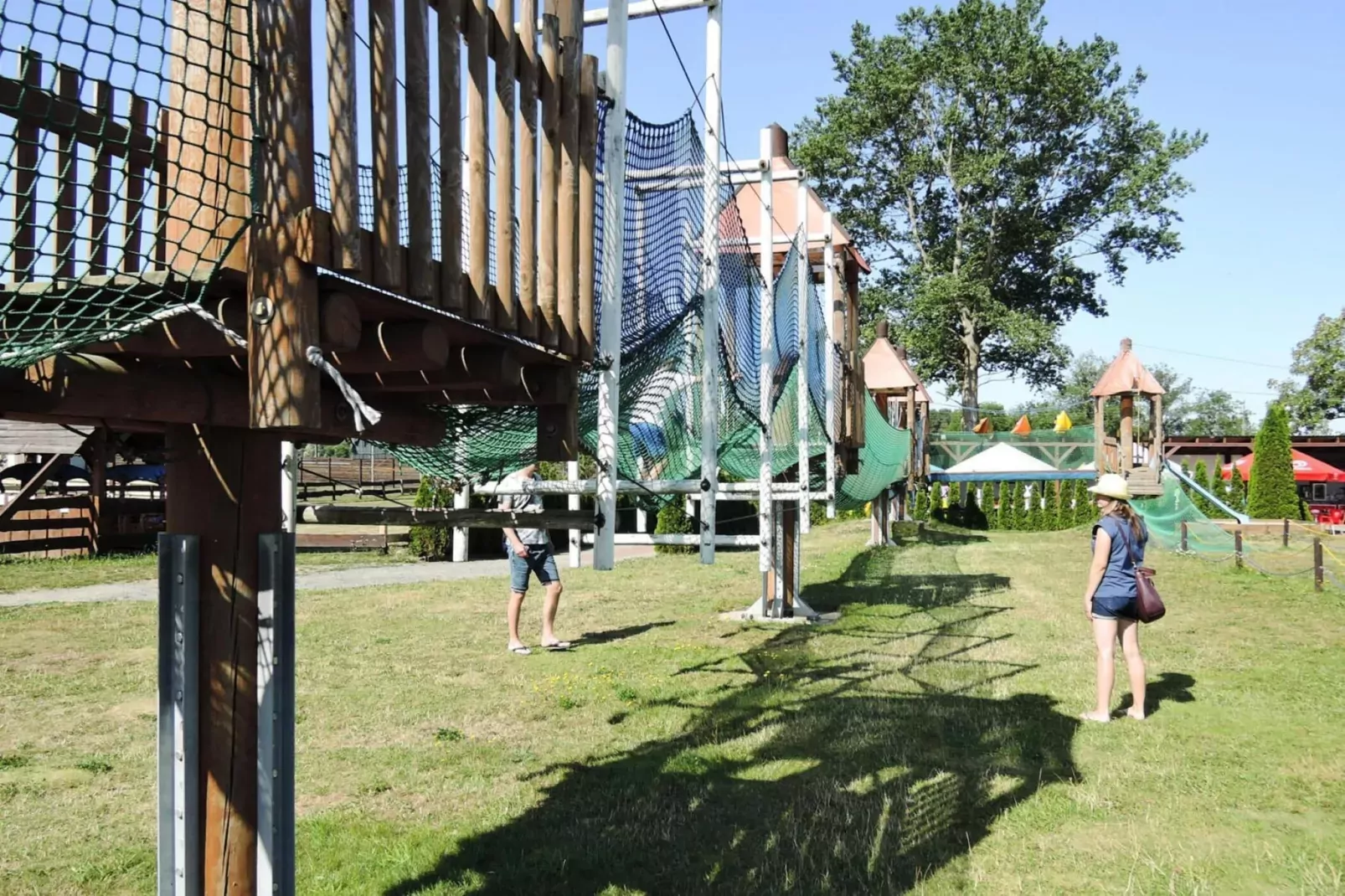 Bungalow Pod lipą Wrzosowo-Gardens summer