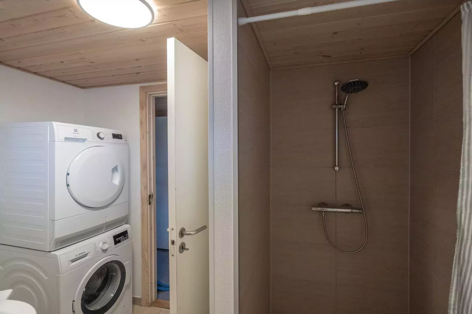 18 person holiday home in Tisvildeleje-Indoor