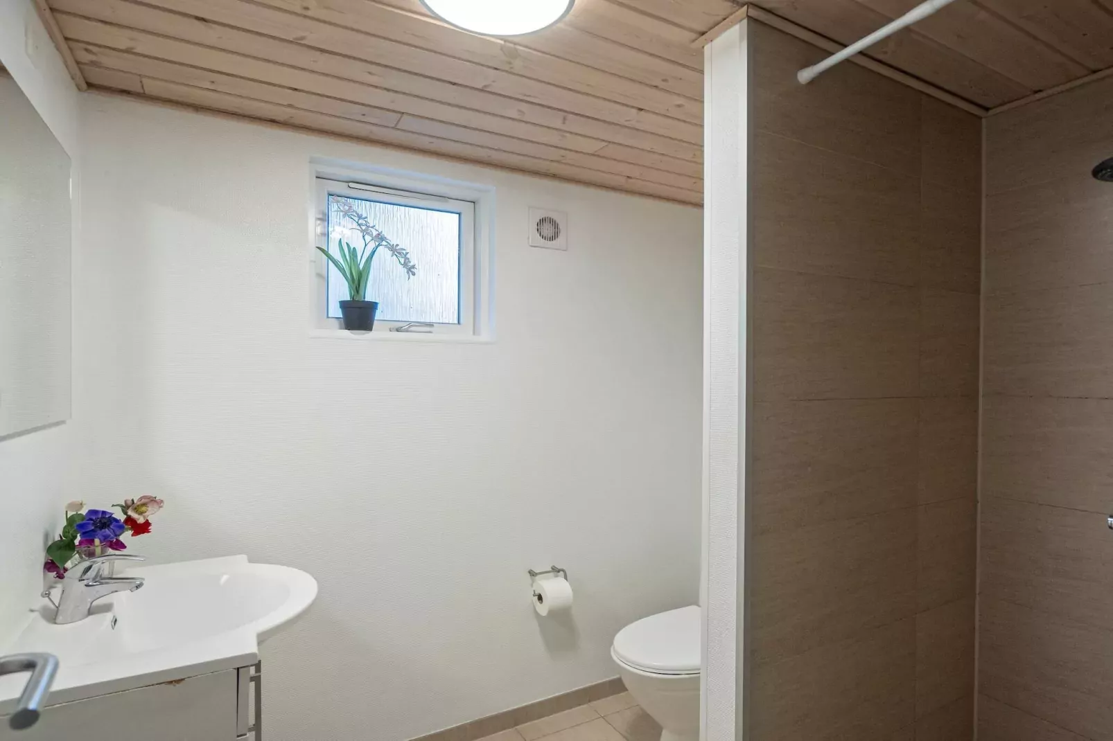 18 person holiday home in Tisvildeleje-Indoor