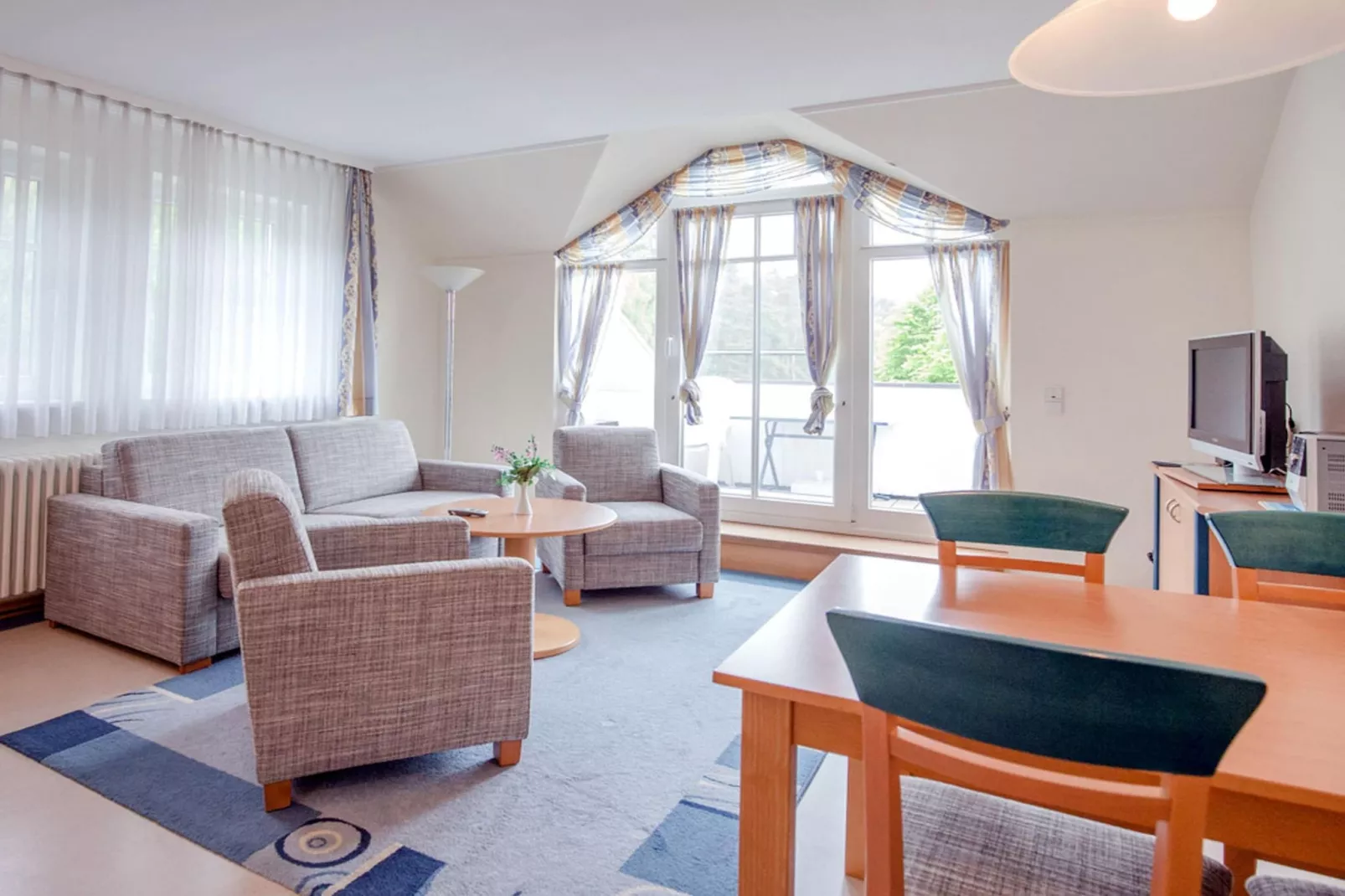 DP 3-6 EG/OG/DG 4 Personen-Living room