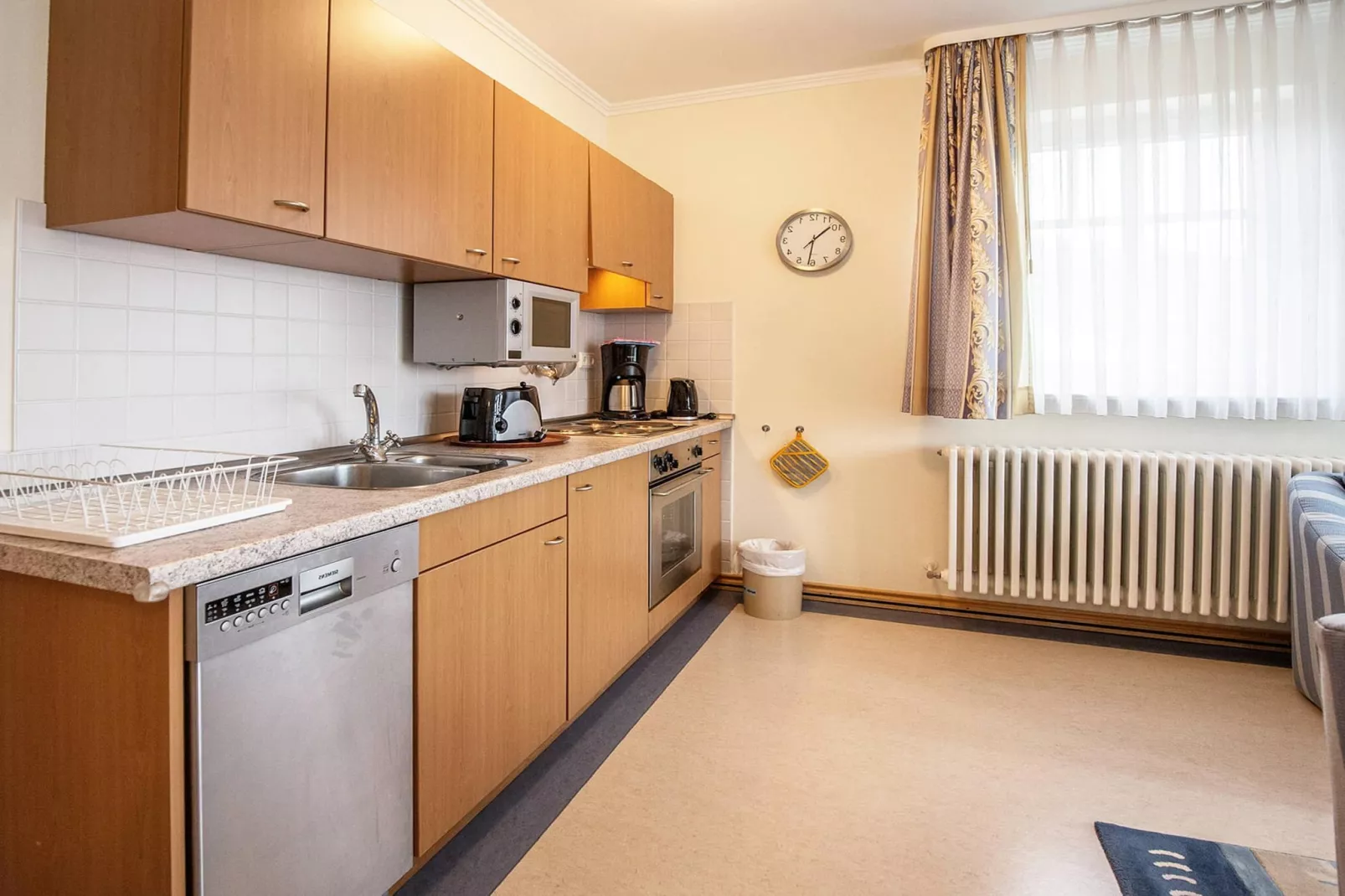 DP 3-6 EG/OG/DG 4 Personen-Kitchen