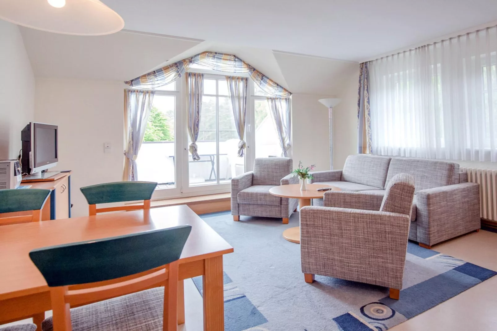 DP 3-6 EG/OG/DG 4 Personen-Living room