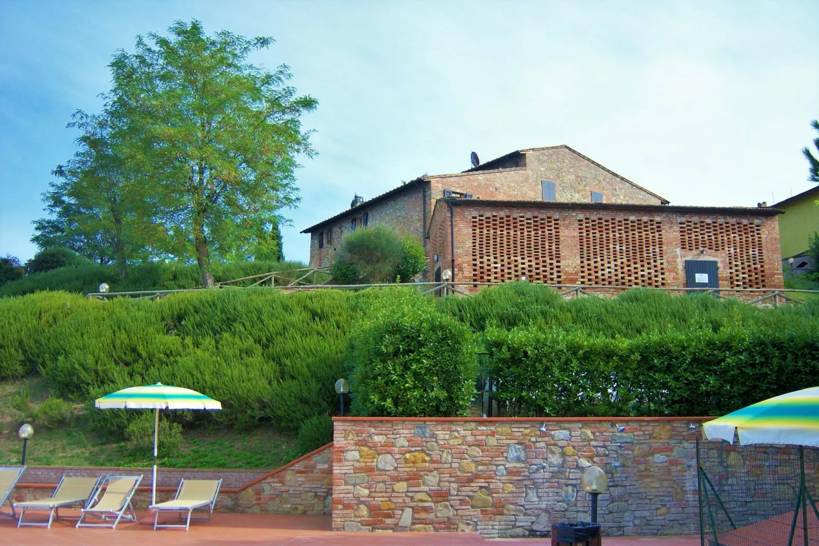 Il Poggiale-apt 9-Exterior summer