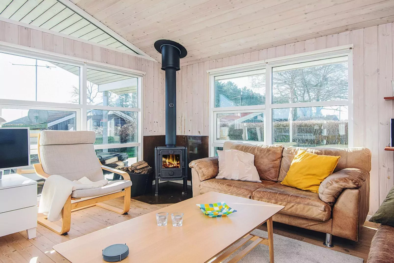 6 person holiday home in Rønde-By Traum-Indoor