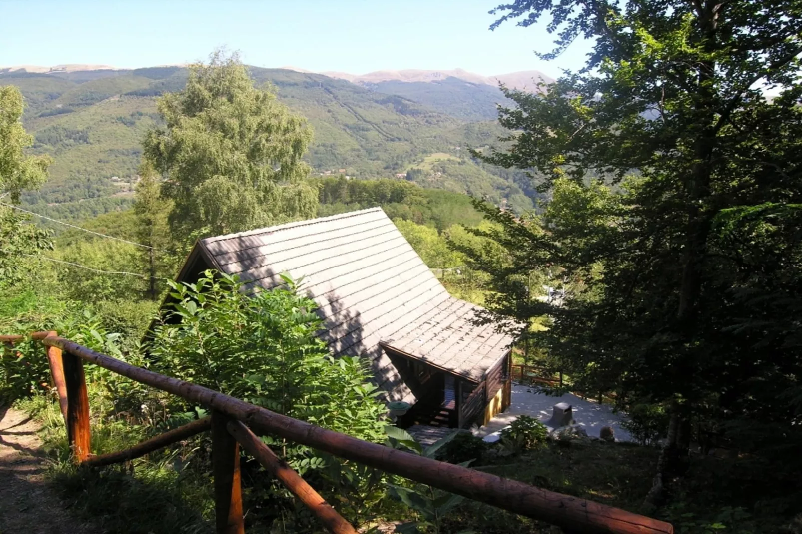 Chalet Appennino-Exterior summer