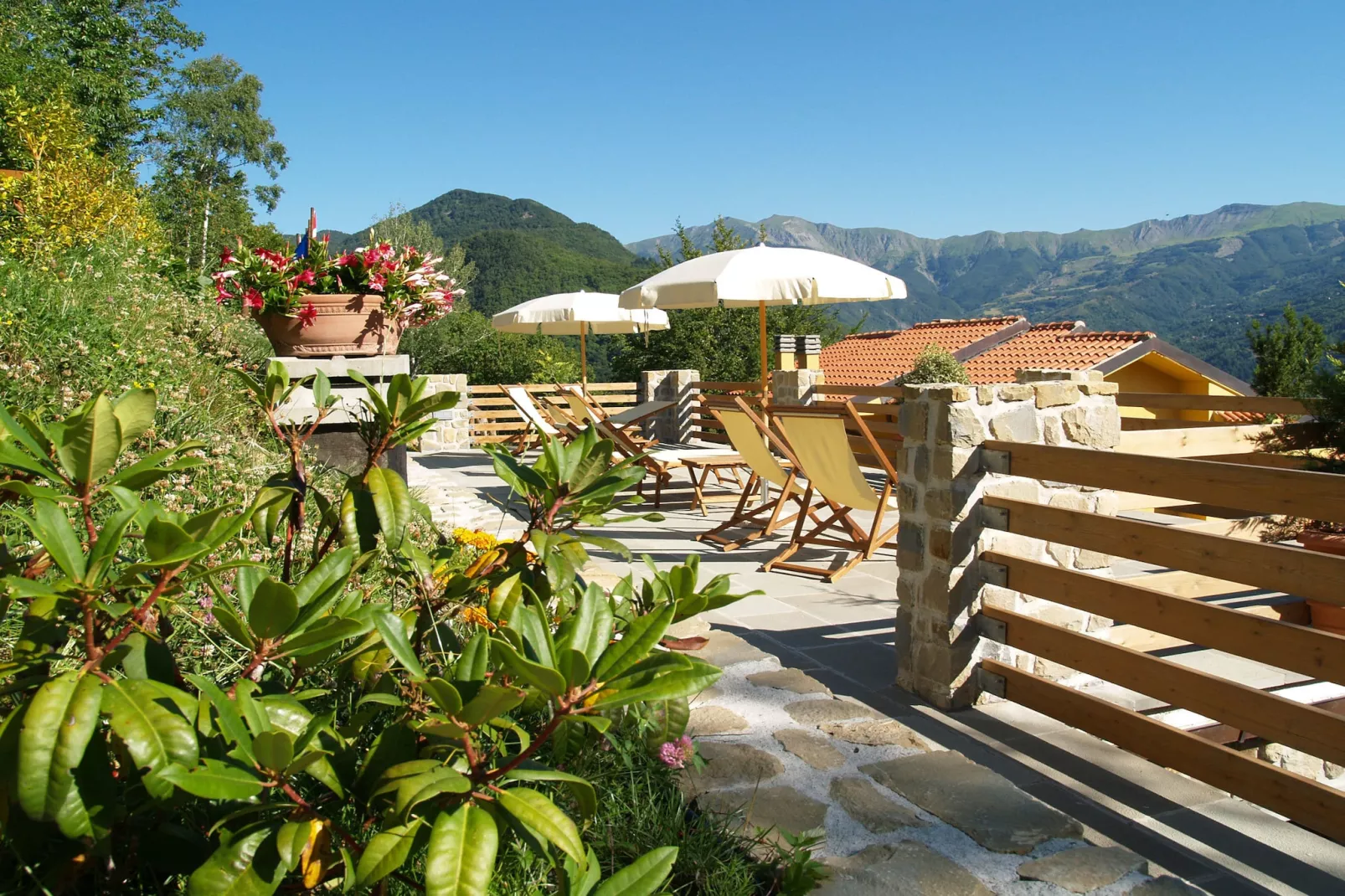 Chalet Appennino-Terrace balcony