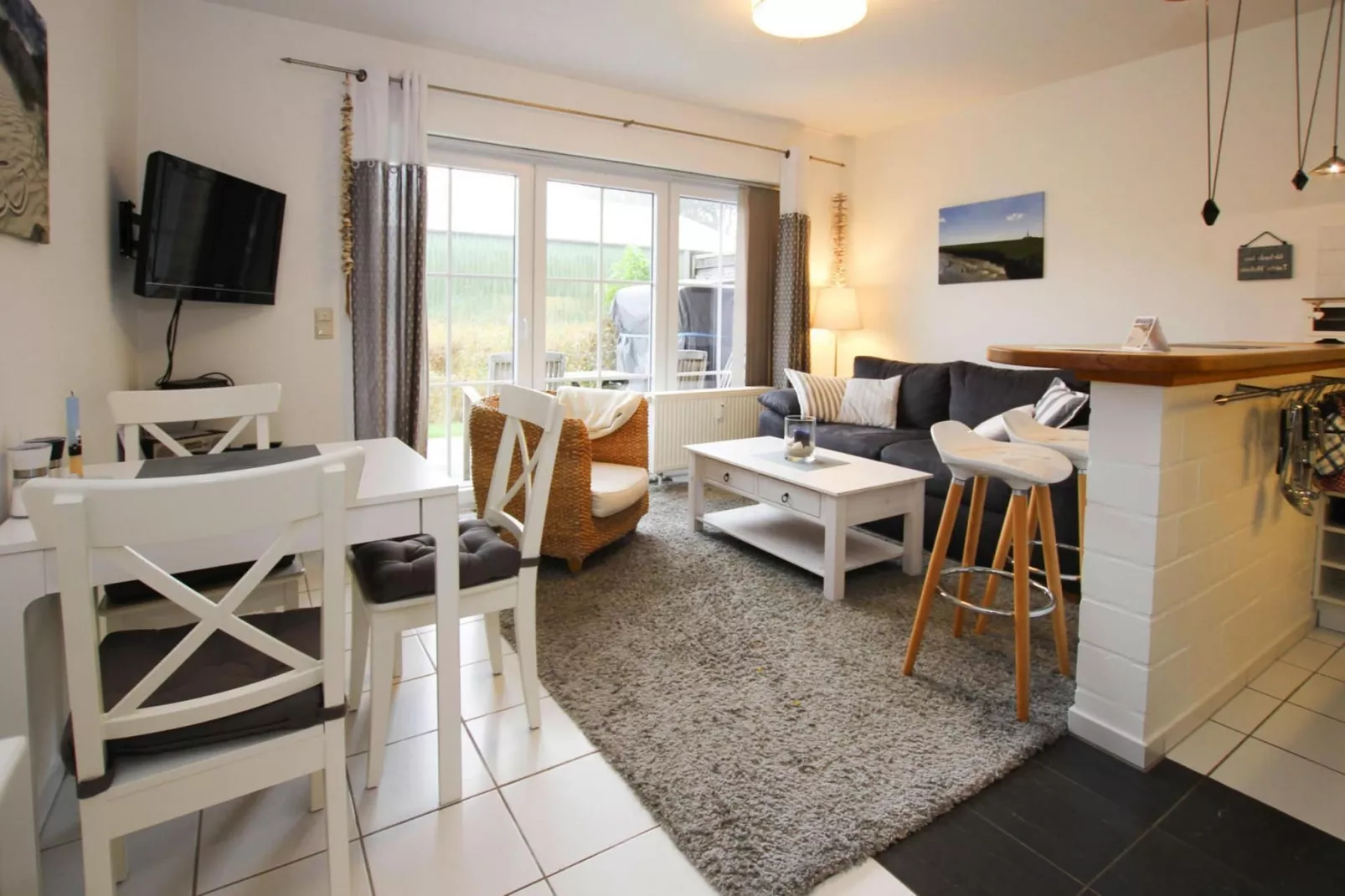 Ferienwohnung Tante Helene 3 Pers Garding-Dining room