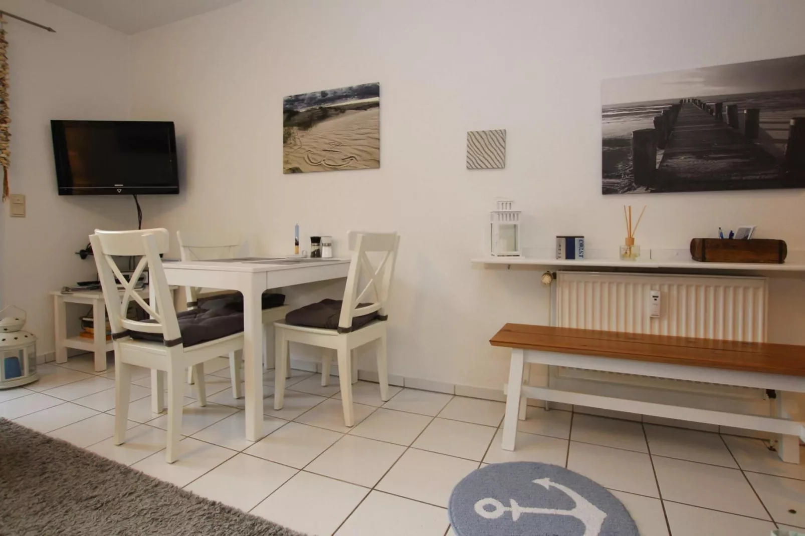 Ferienwohnung Tante Helene 3 Pers Garding-Dining room