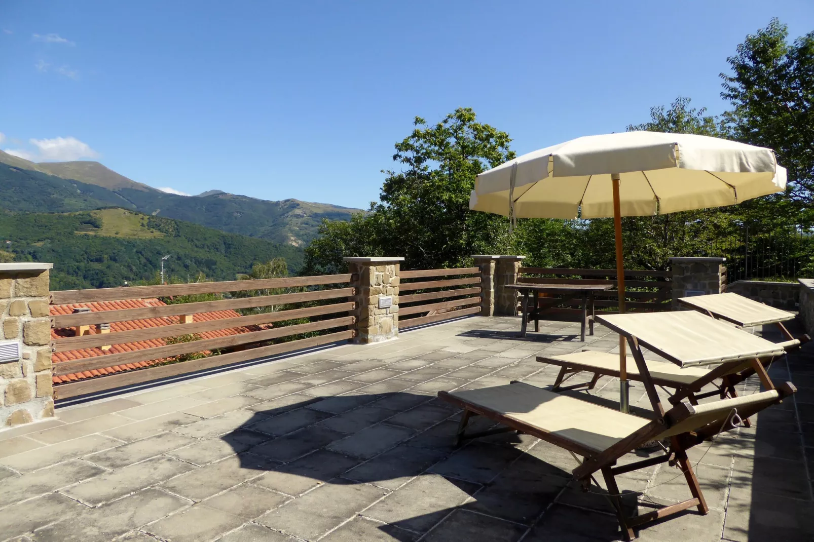 Chalet Appennino-Terrace balcony