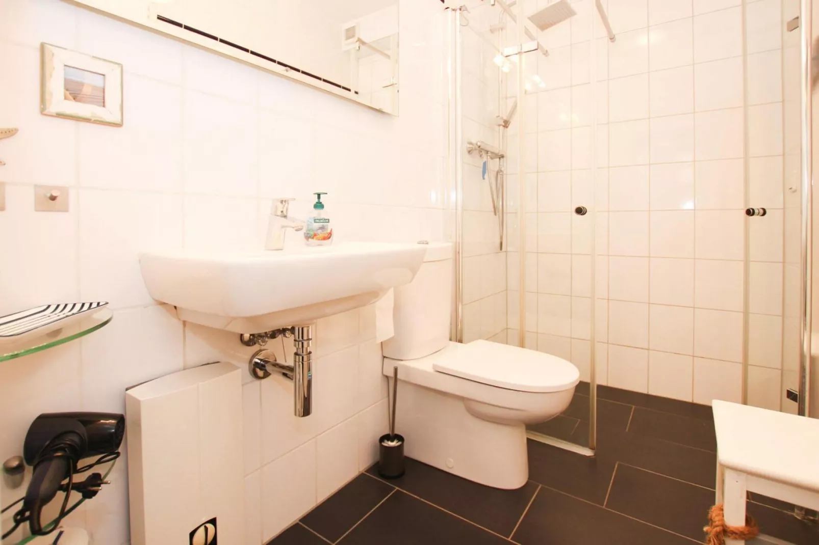 Ferienwohnung Tante Helene 3 Pers Garding-Bathroom