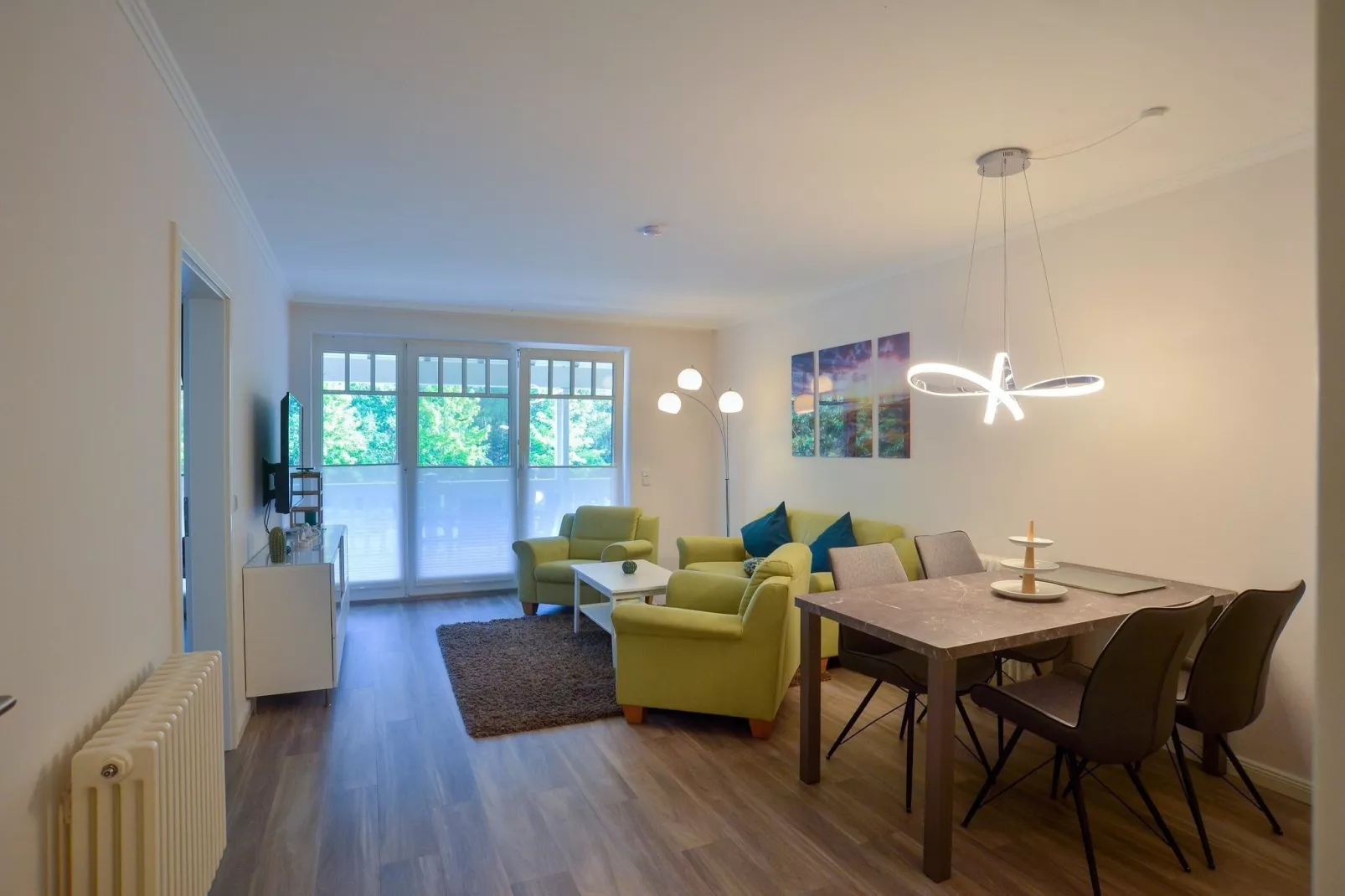 DP 3-6 EG/OG/DG 6 Personen-Living room