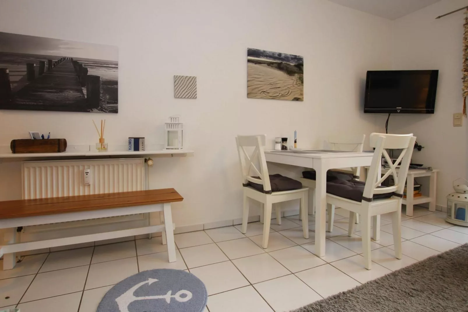 Ferienwohnung Tante Helene 3 Pers Garding-Dining room