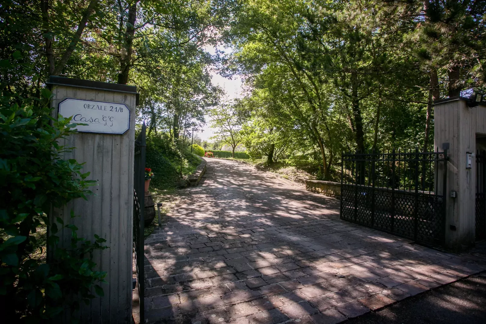 Giardino delle Giare-Gardens summer