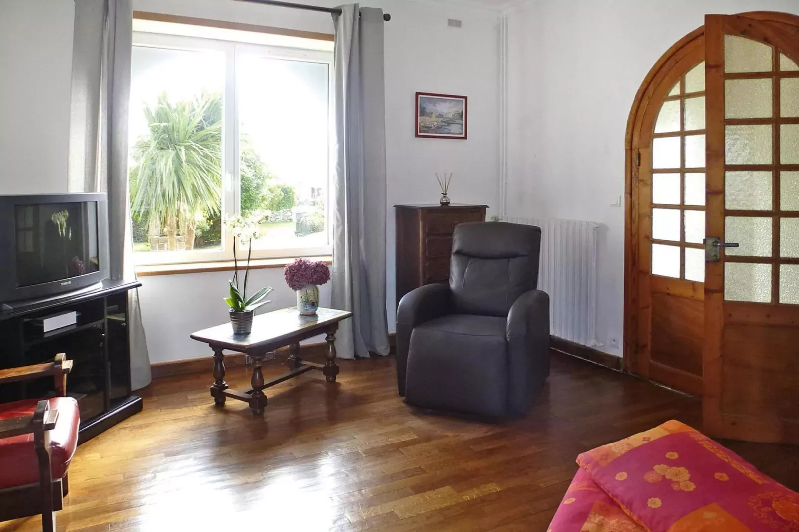 Holiday home Pleumeur-Bodou-Salon