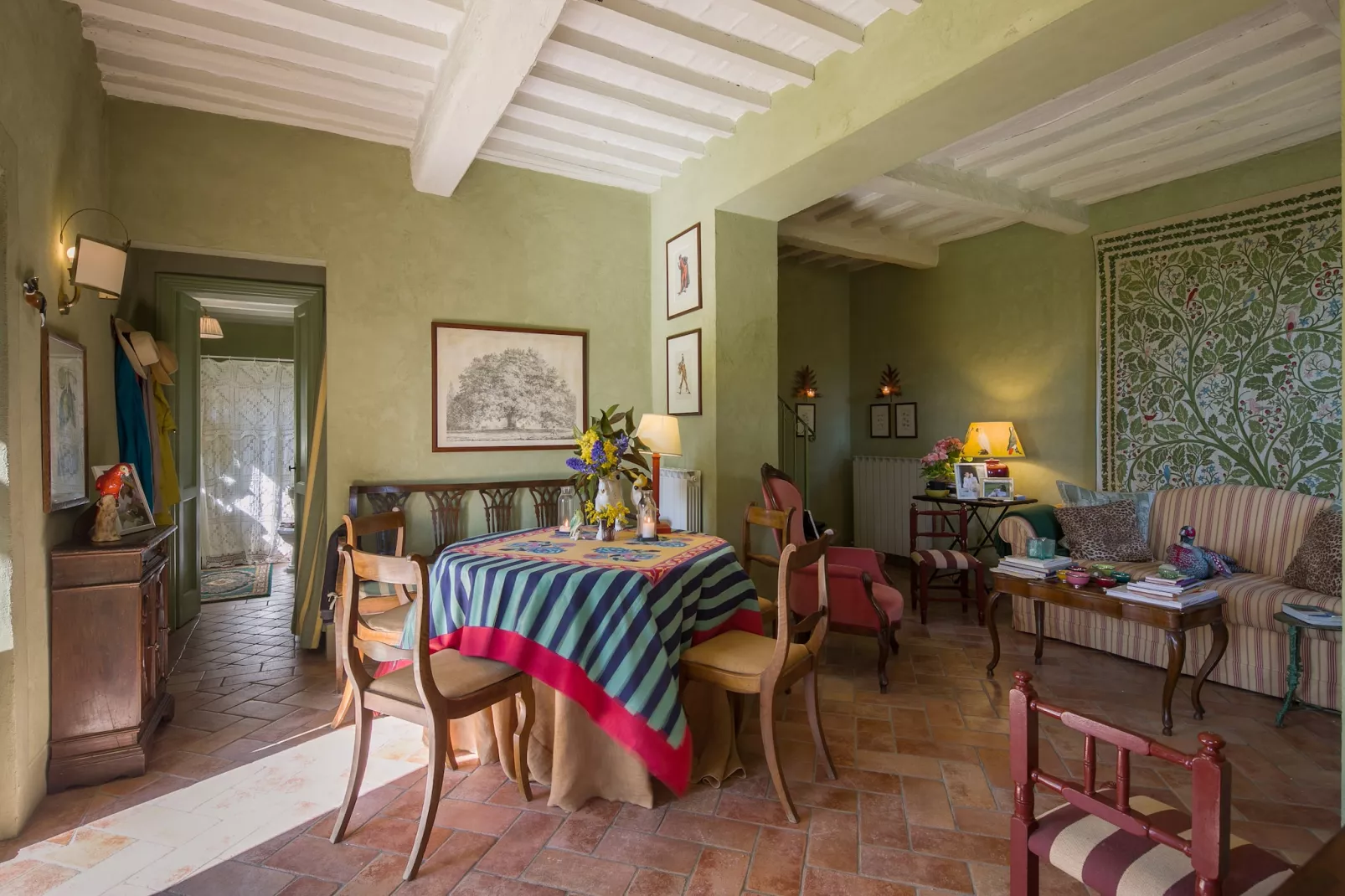 La Noce-Living room