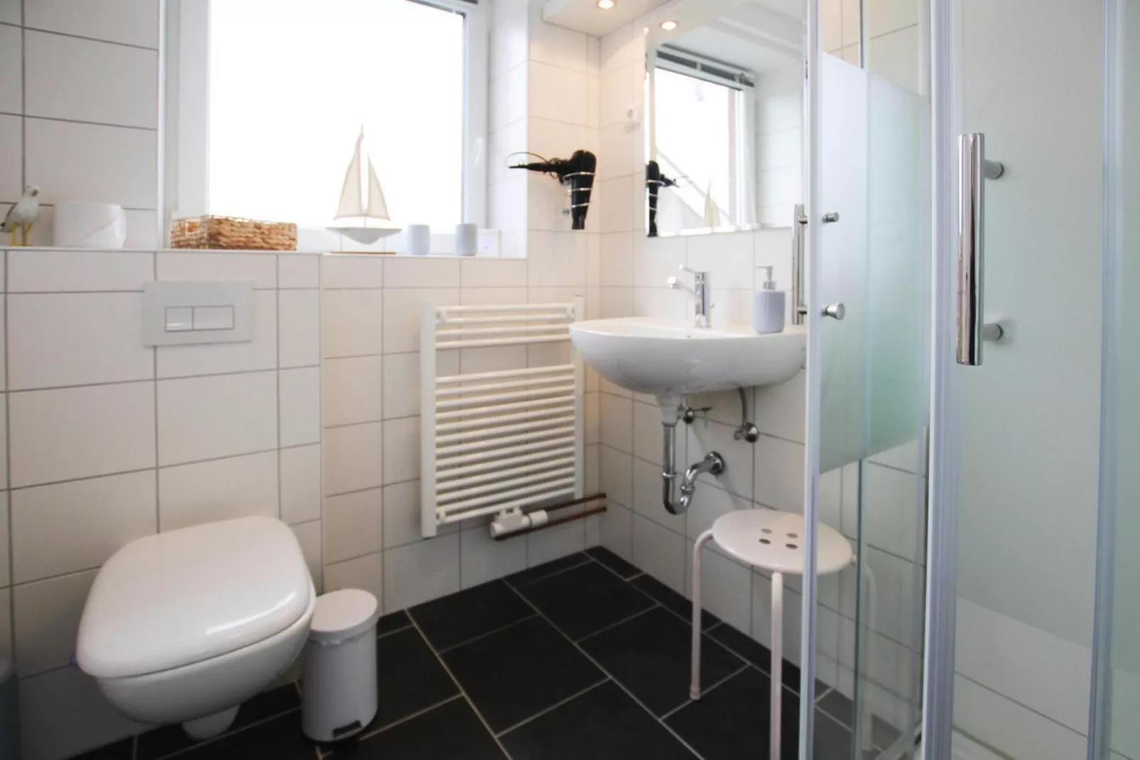 Ferienwohnung nordisch Garding-Bathroom