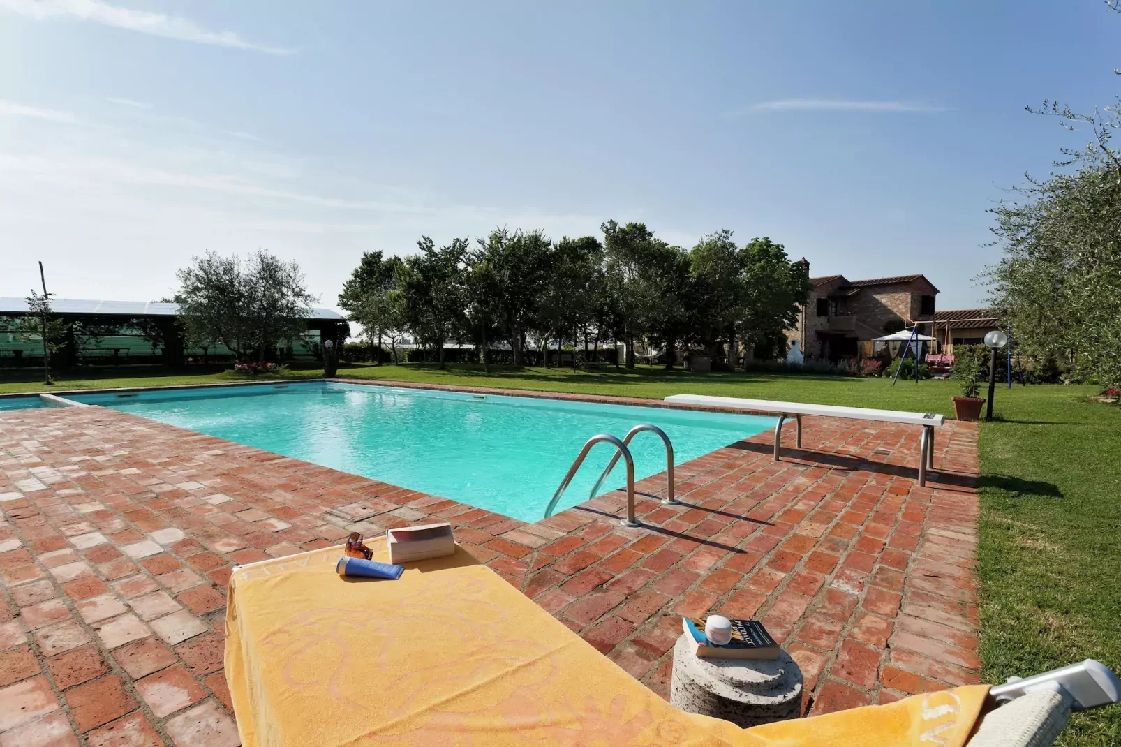 Castagno del Riccio-Schwimmbad