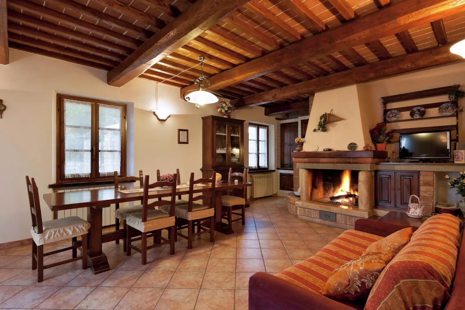 Castagno del Riccio-Esszimmer