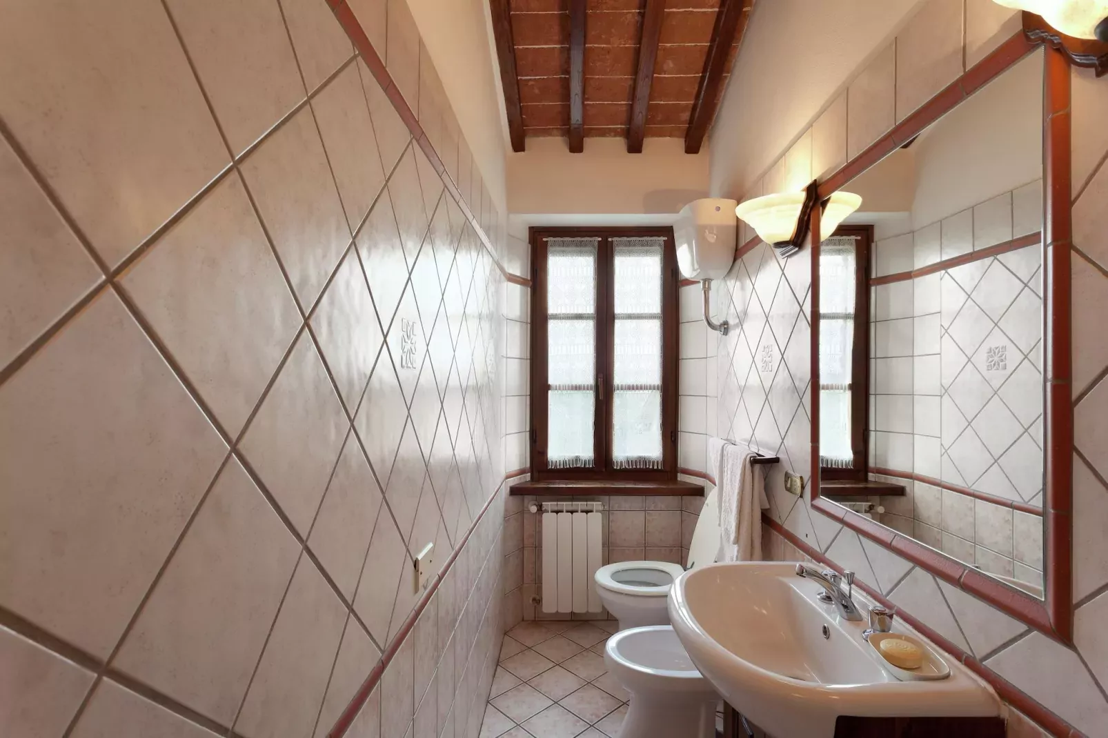 Castagno della Civetta-Badezimmer