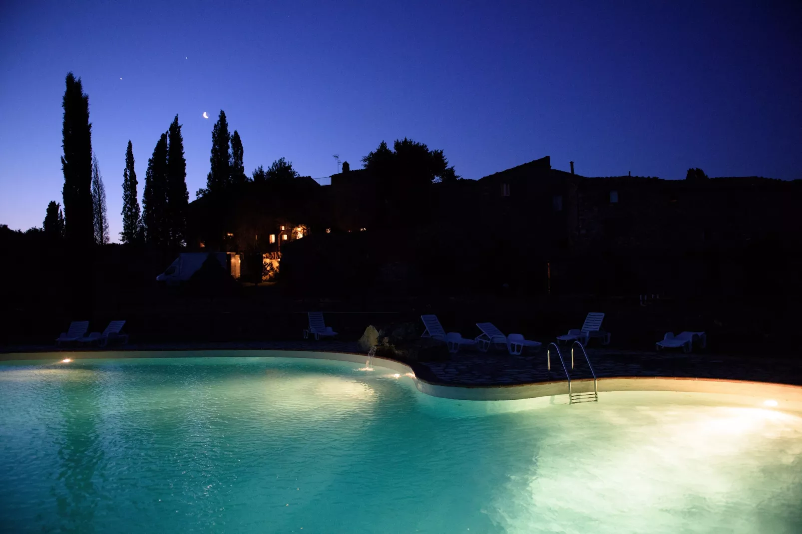 Ginestra1-Pool